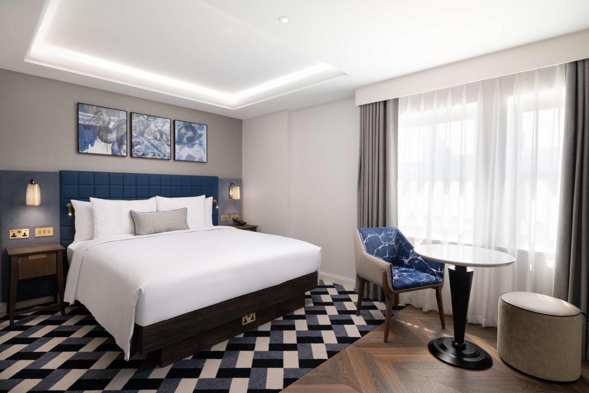 Deluxe Zimmer mit Kingsize-Bett