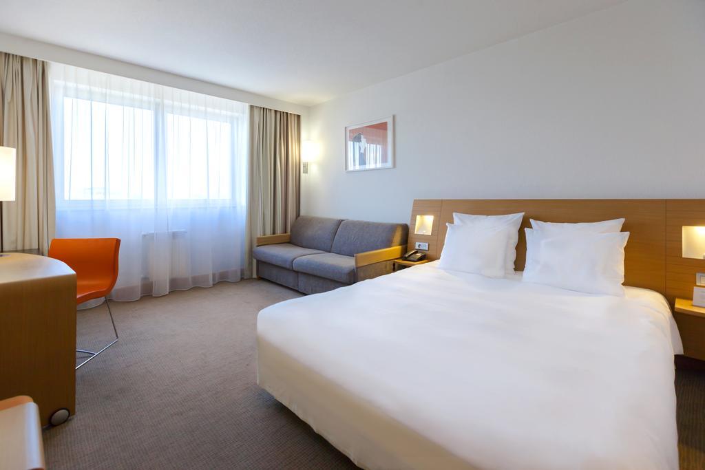 Superior Zimmer mit Queensize-Bett und Sofa