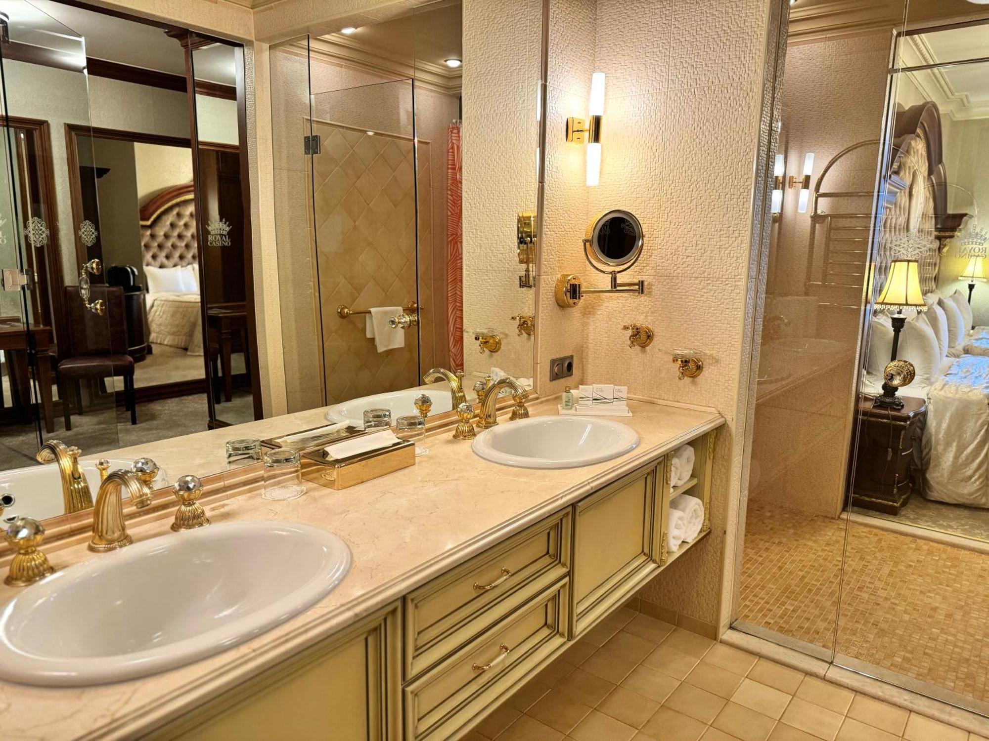 Premium Suite mit 2 Einzelbetten