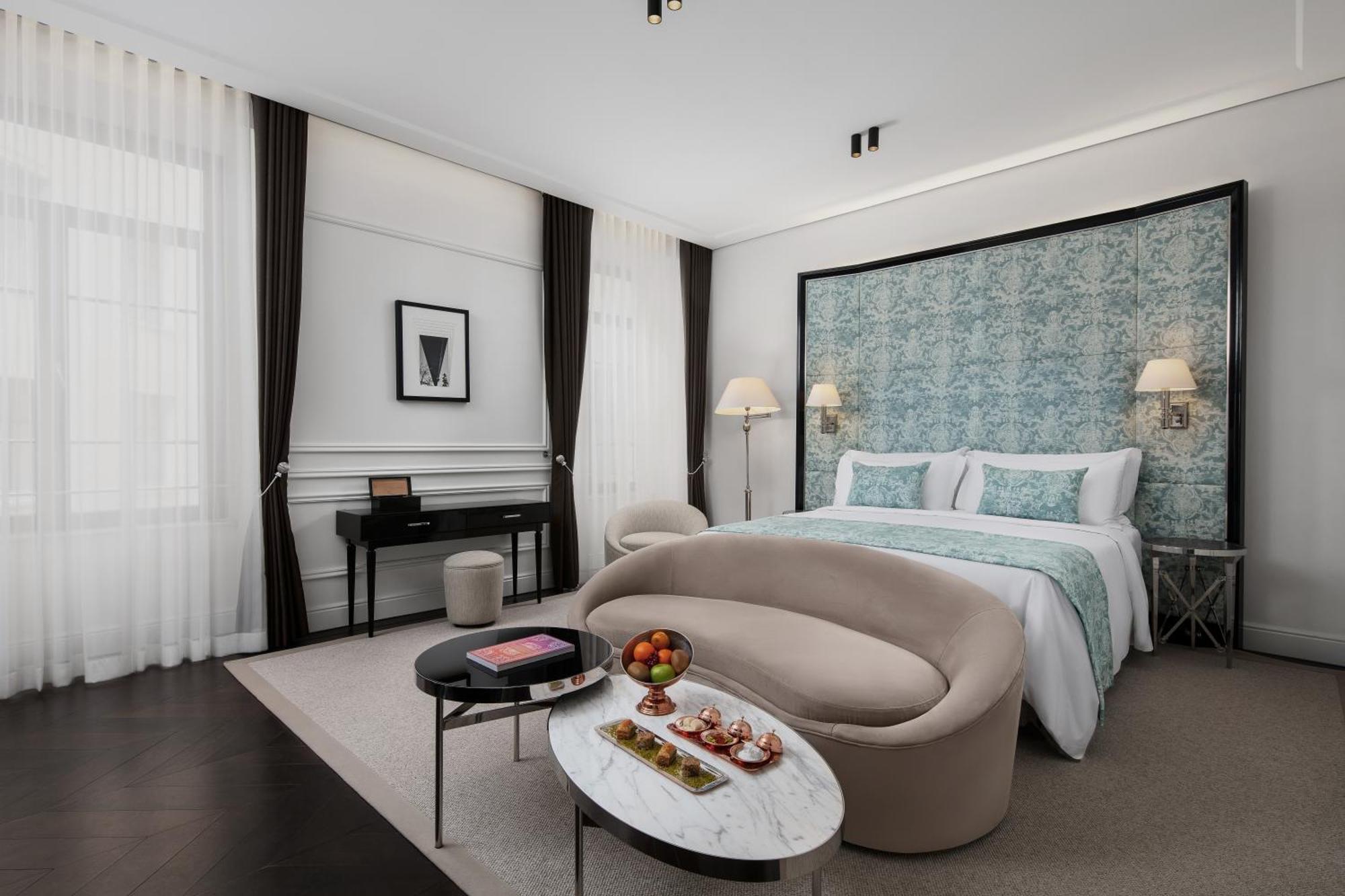 Sanasaryan Han King Suite