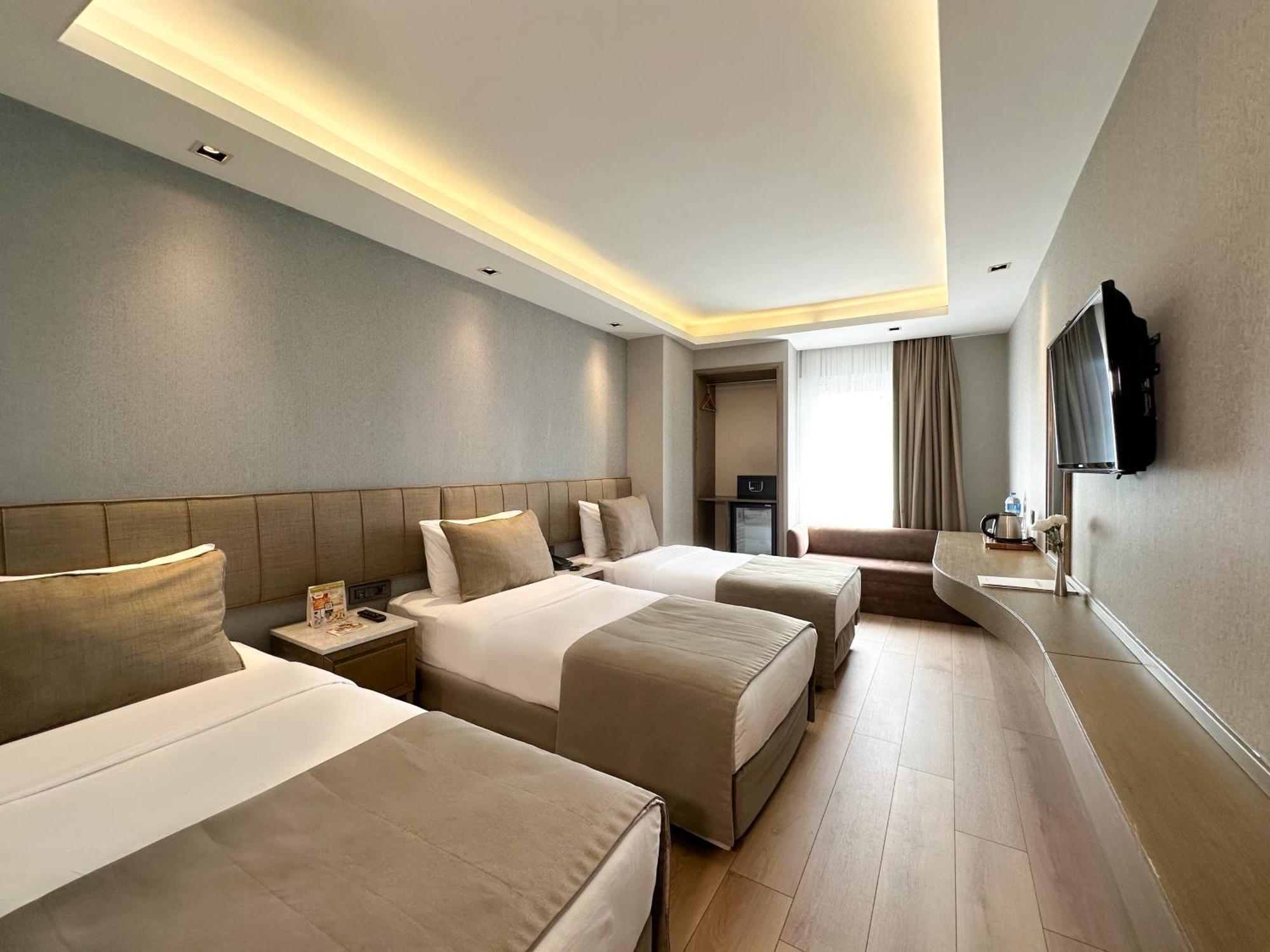 Dreibettzimmer