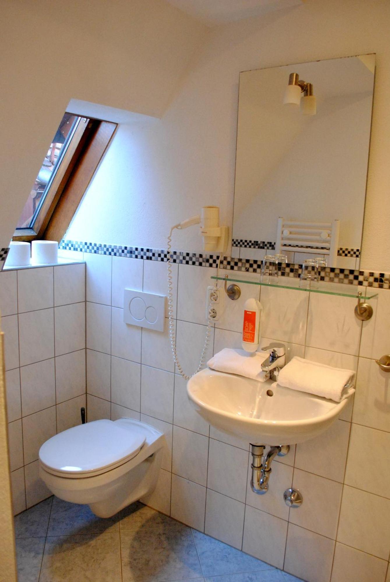 Dreibettzimmer