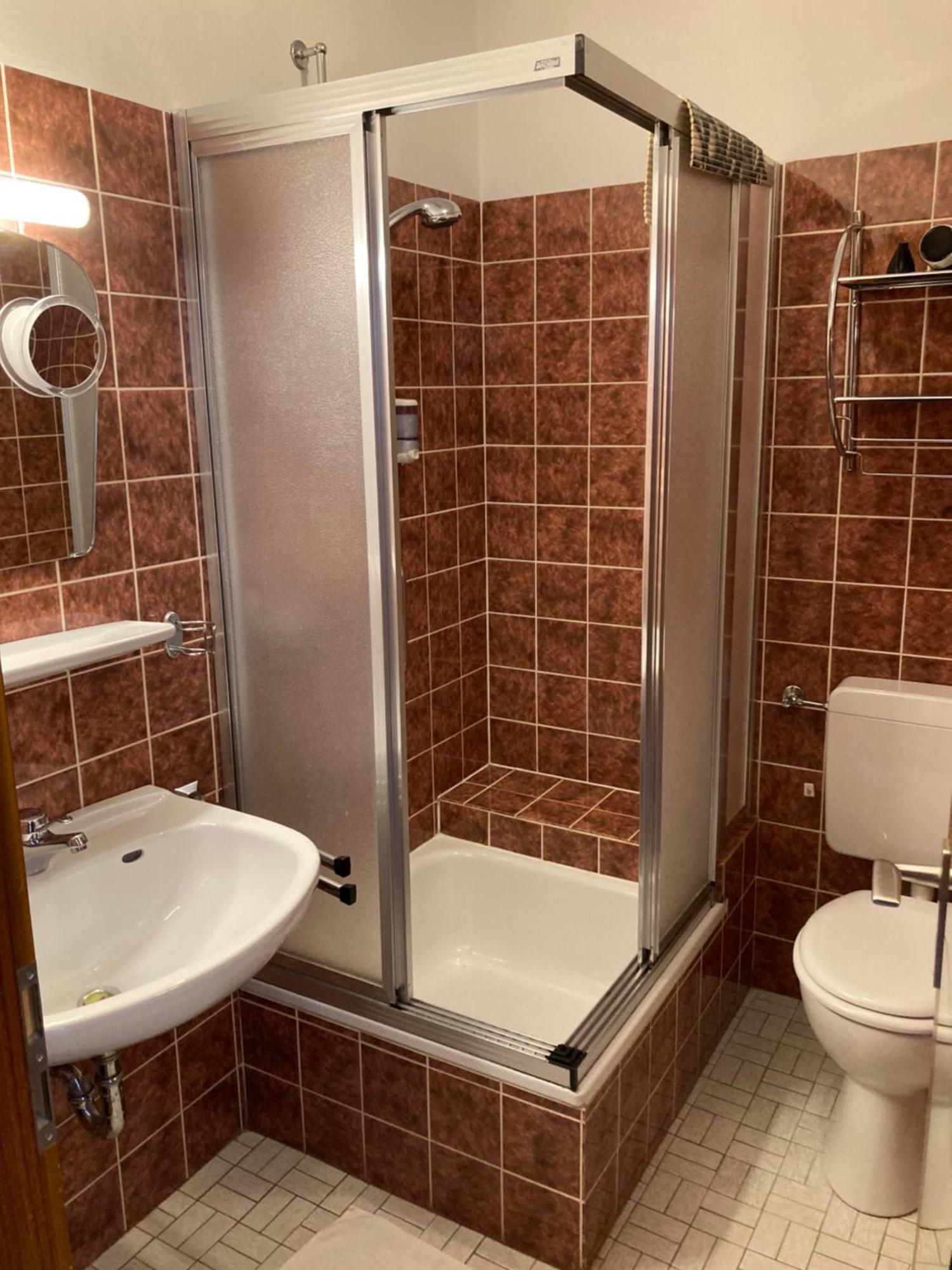 Doppelzimmer mit eigenem Bad