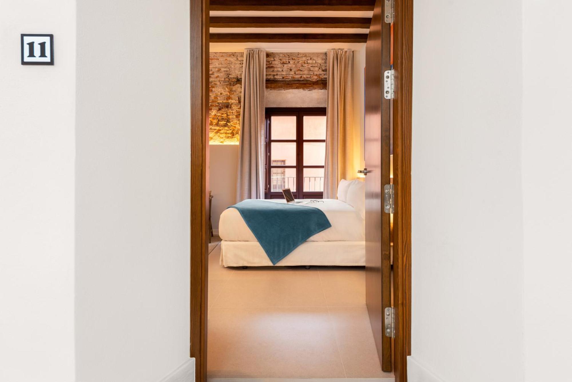 Superior Studio mit Balkon