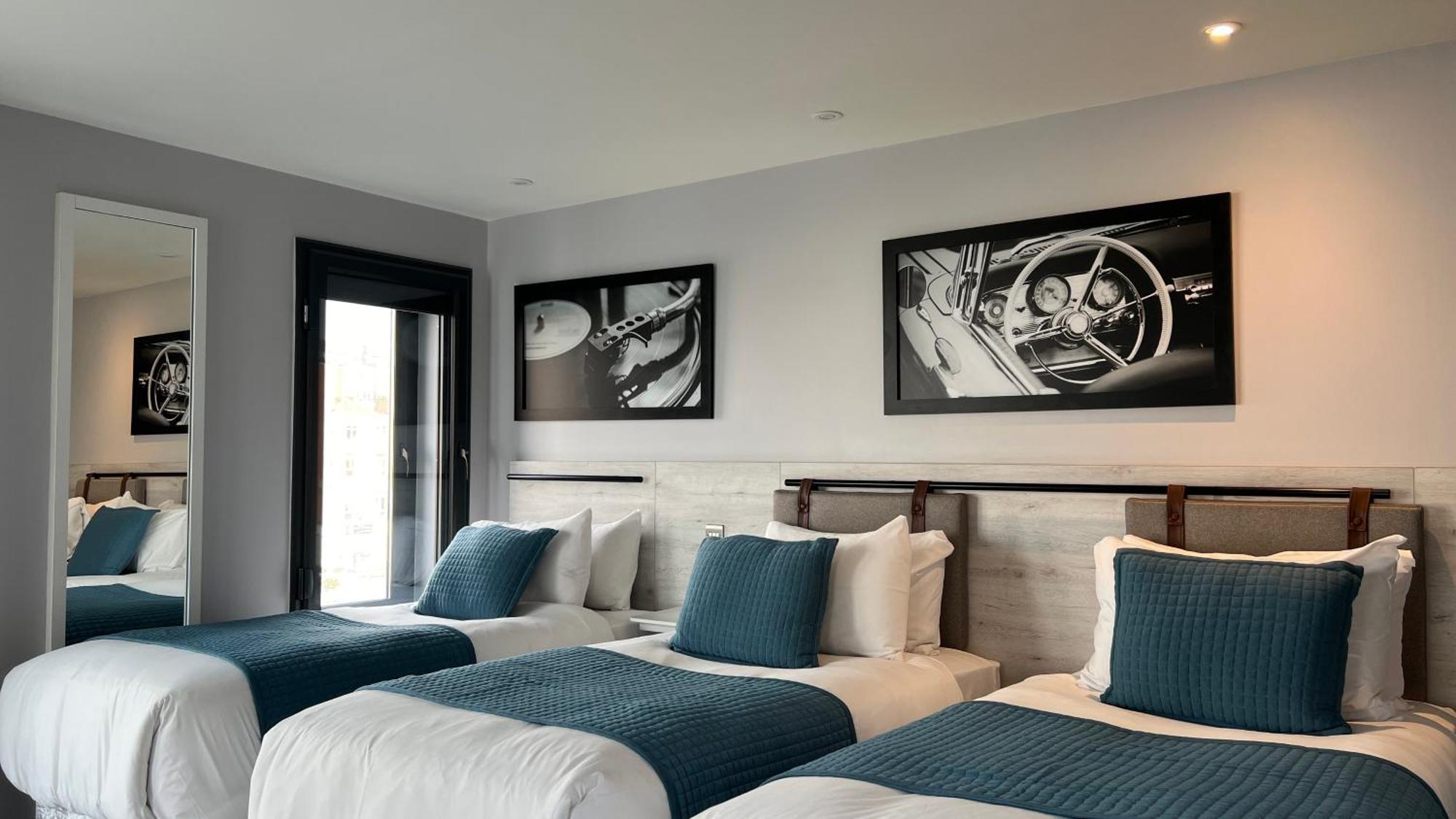 Dreibettzimmer