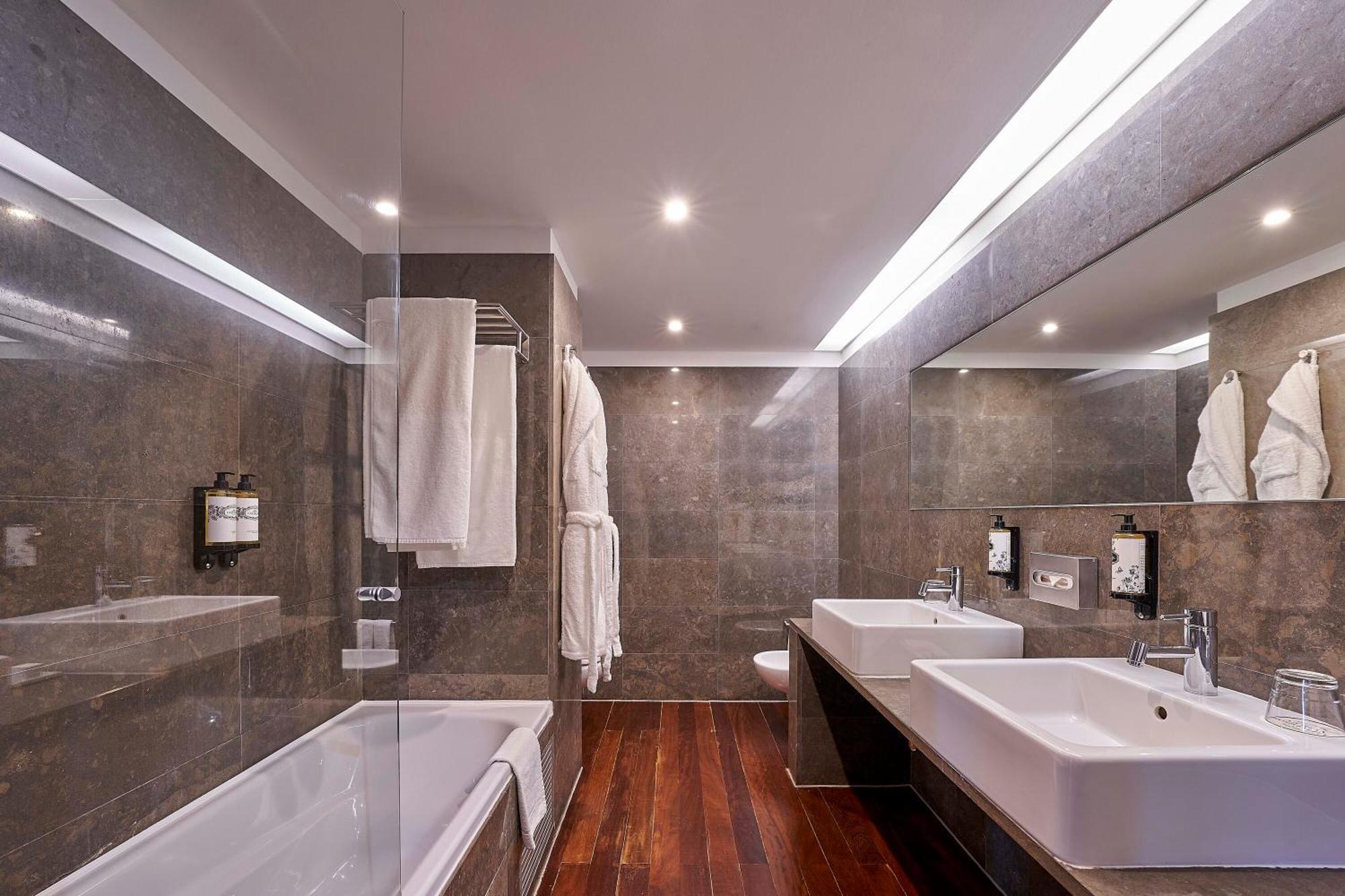 Deluxe Suite mit Stadtblick