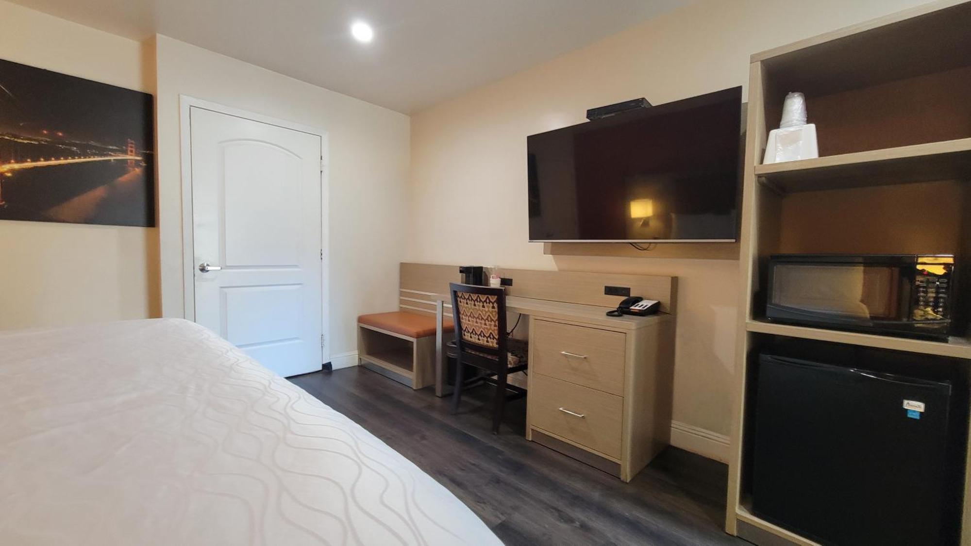 Zimmer mit Kingsize-Bett - barrierefrei