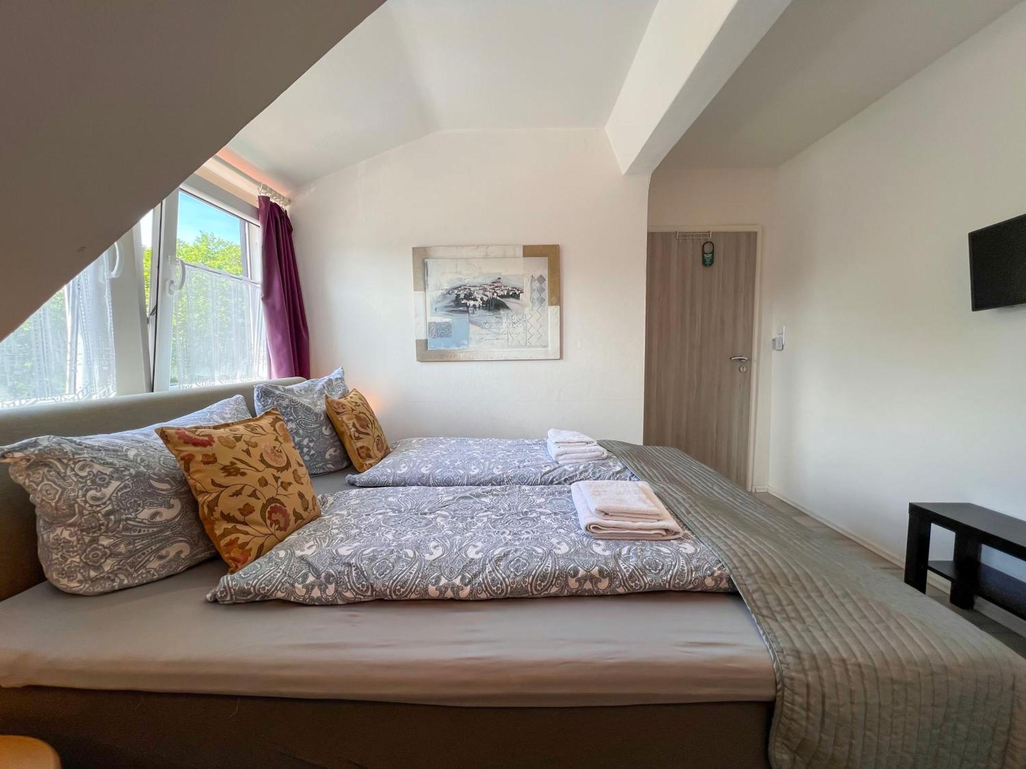 Doppelzimmer mit Gemeinschaftsbad