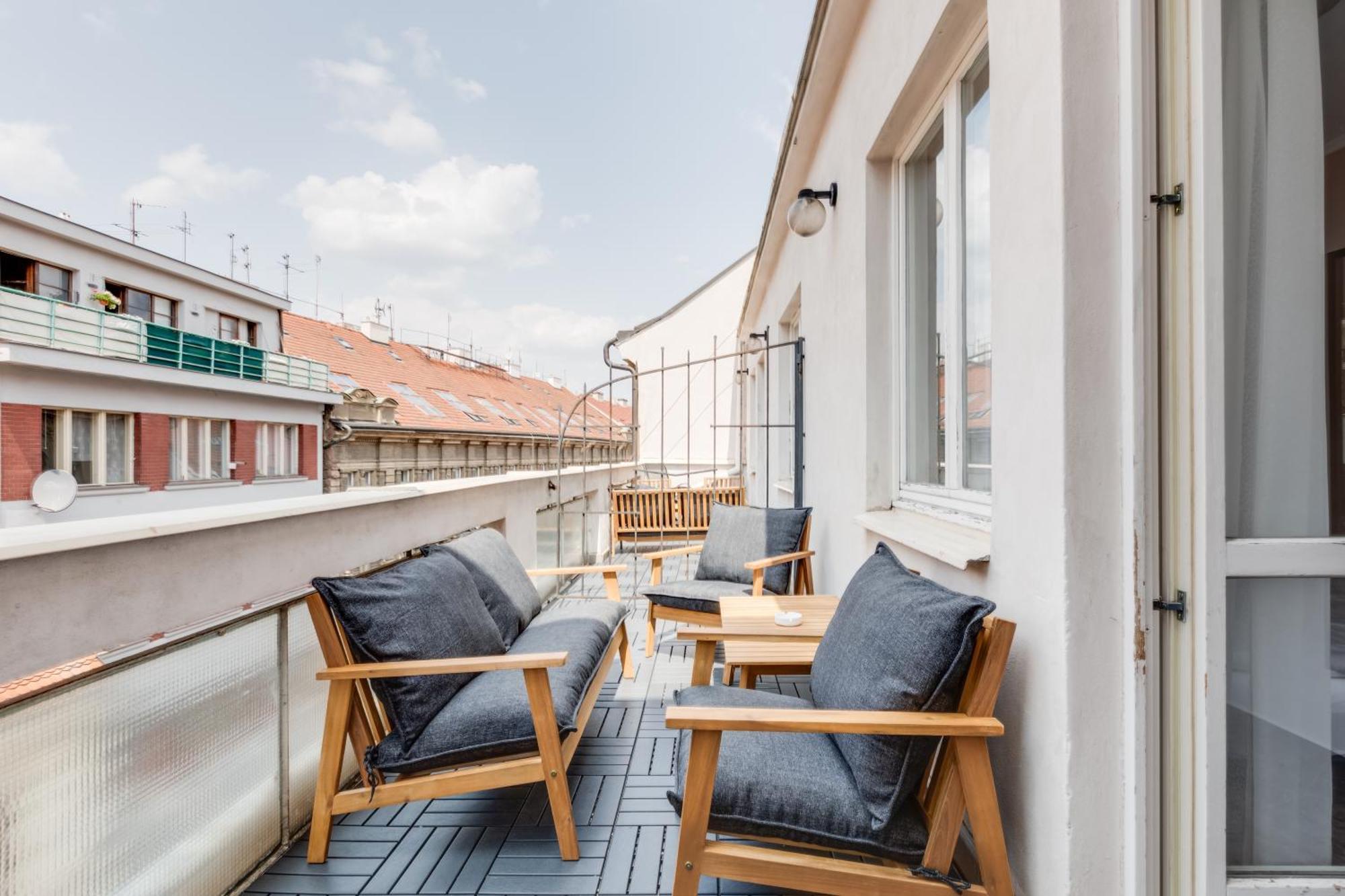 Apartment mit Terrasse