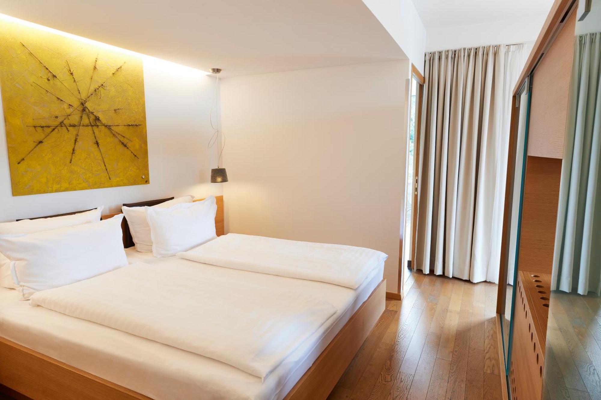 Suite Weinberg