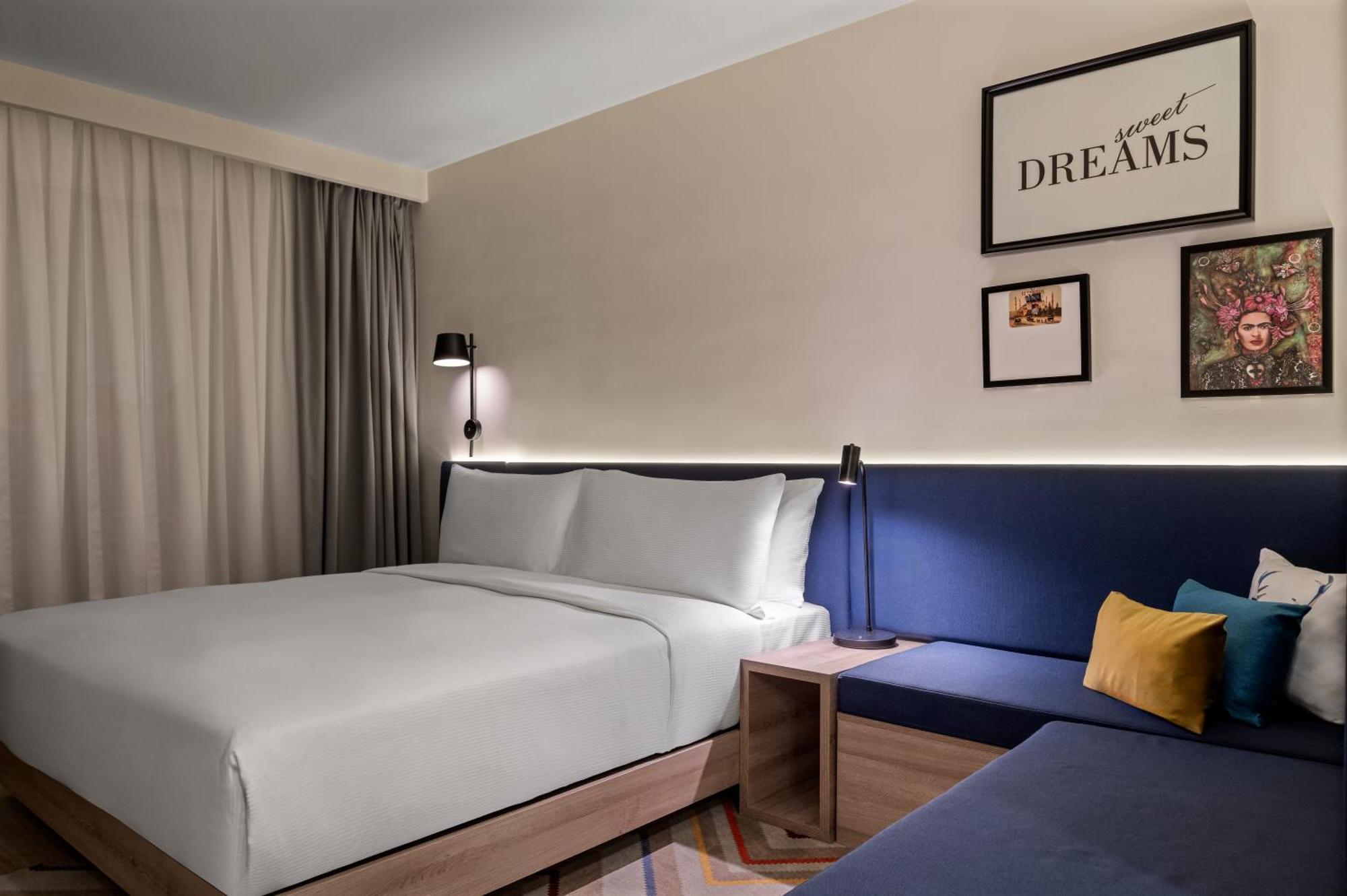 King Room with Sofa Bed - Non-Smoking,1605657841:JPEG