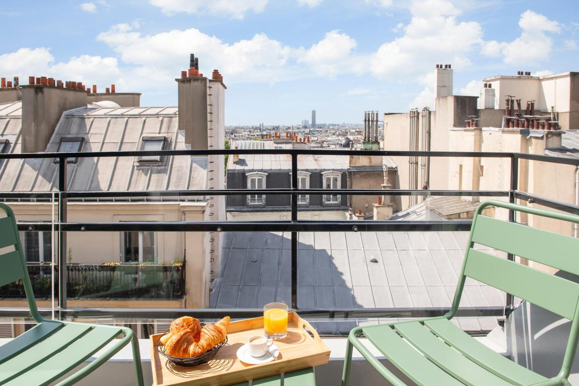 Doppel-/Zweibettzimmer mit Balkon