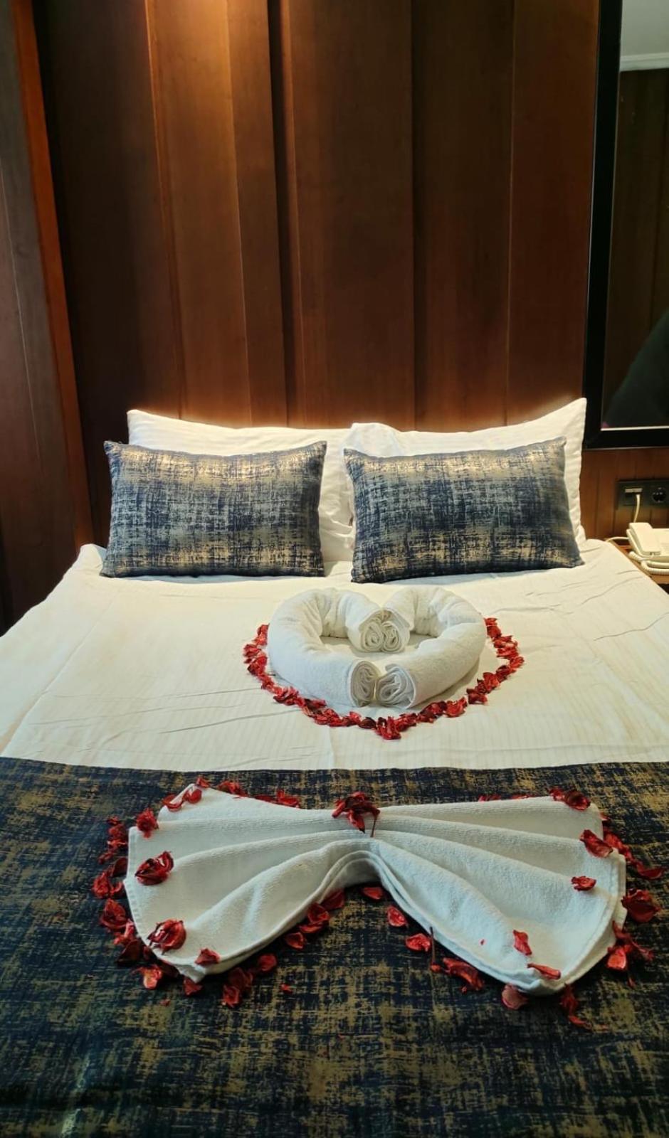 Standard Double Room,1609454622:JPEG