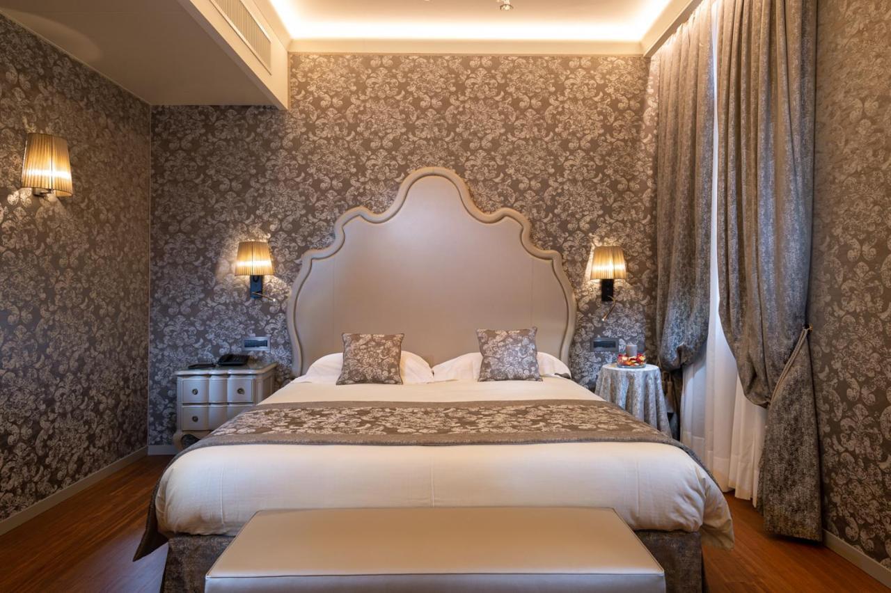 Deluxe Doppelzimmer mit Dusche