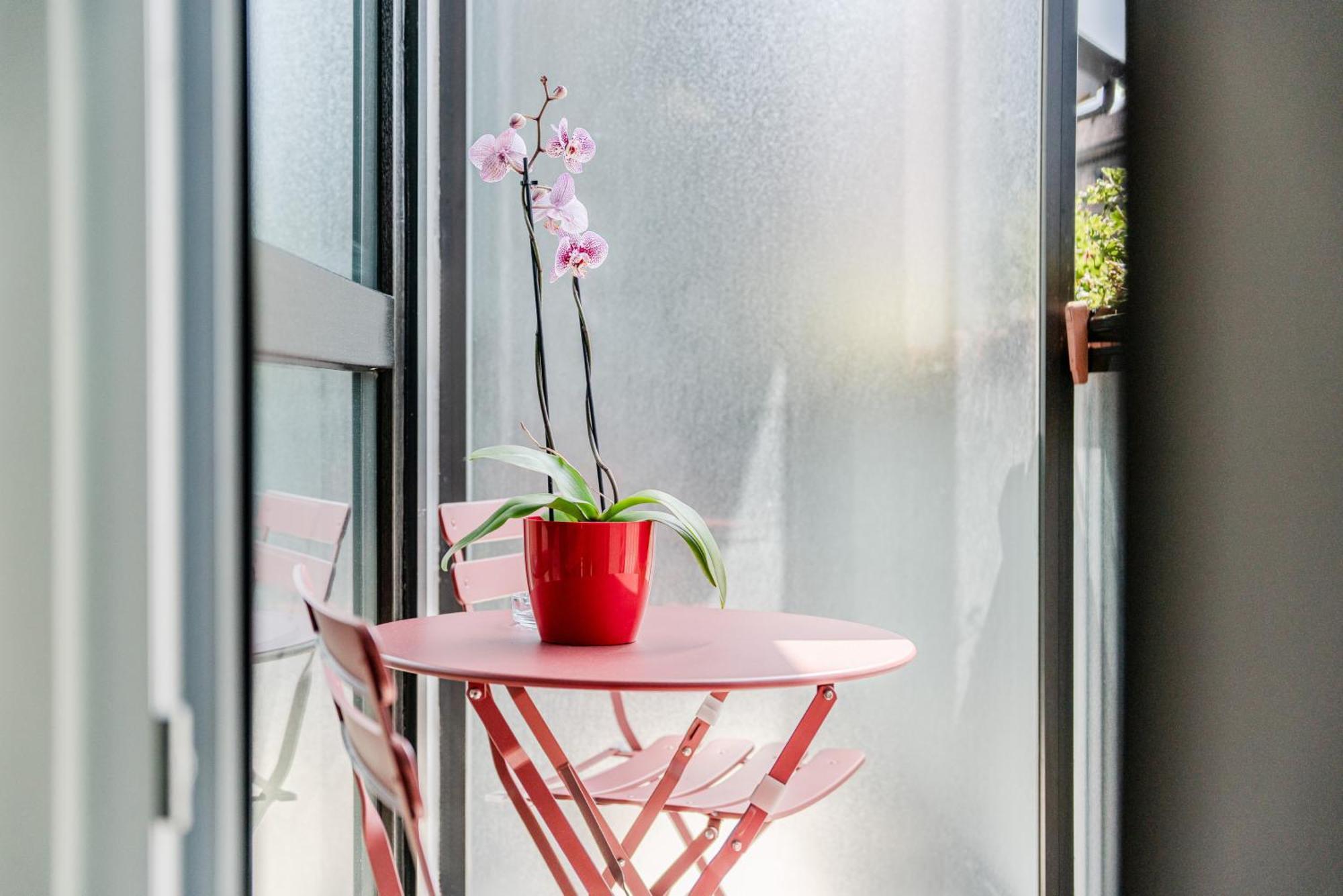 Zweibettzimmer mit Balkon
