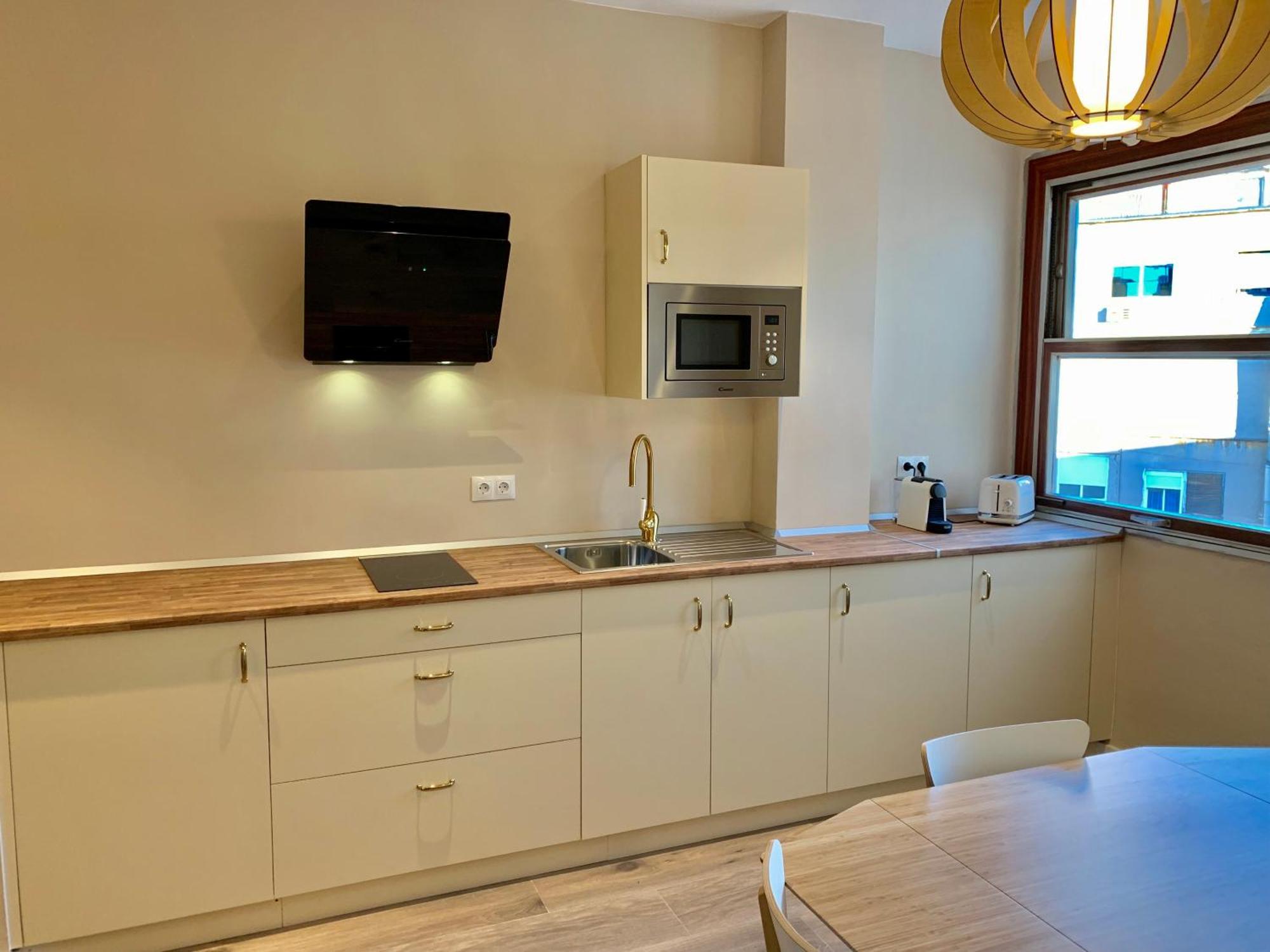 Deluxe Apartment