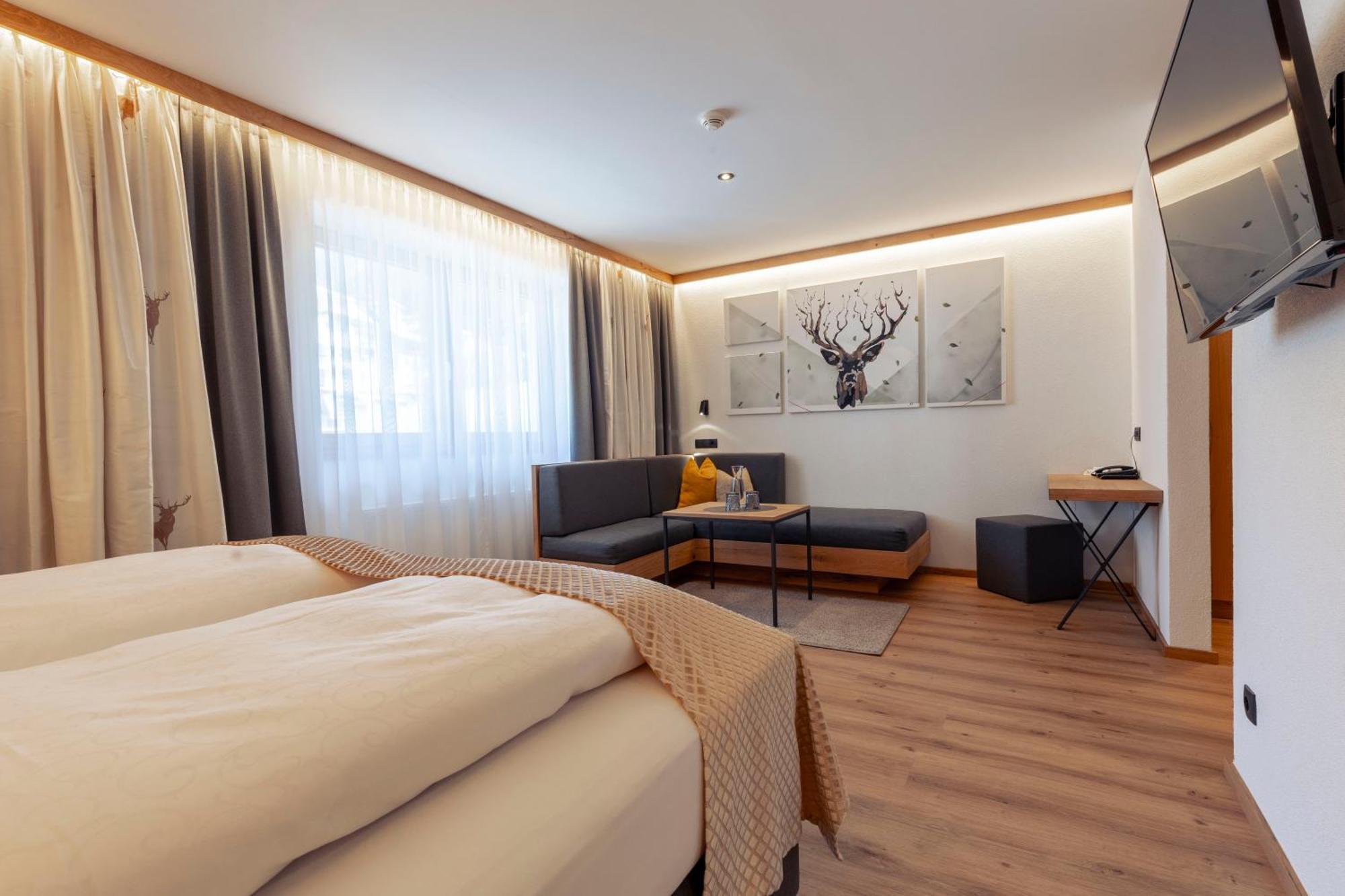 Doppelzimmer mit Zustellbett