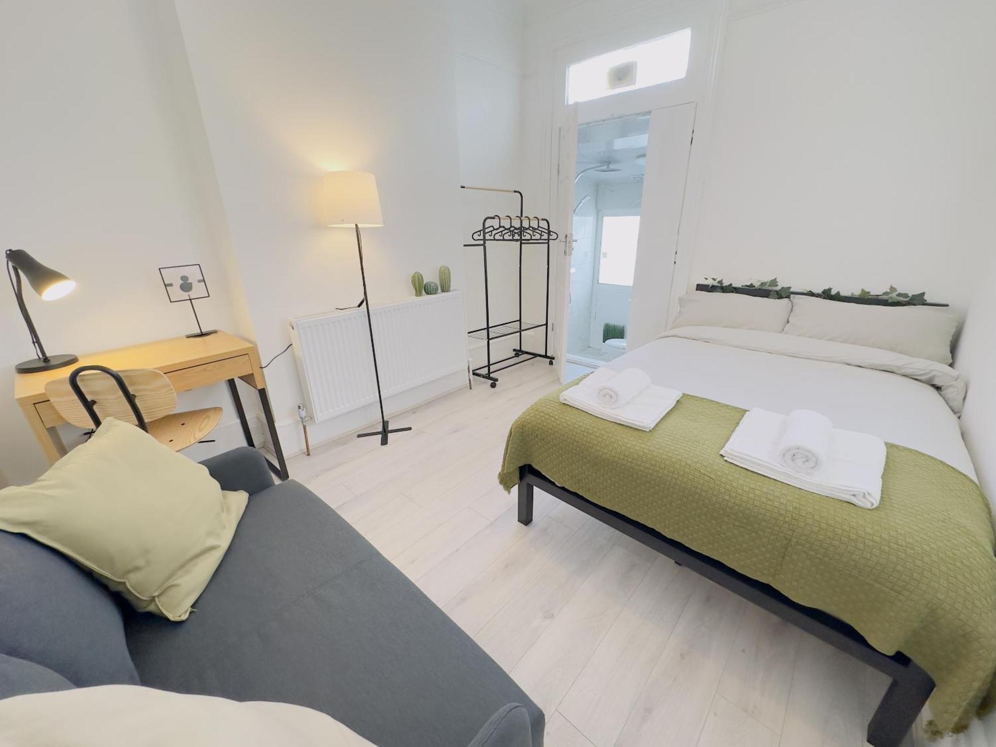 Doppelzimmer mit eigenem Bad