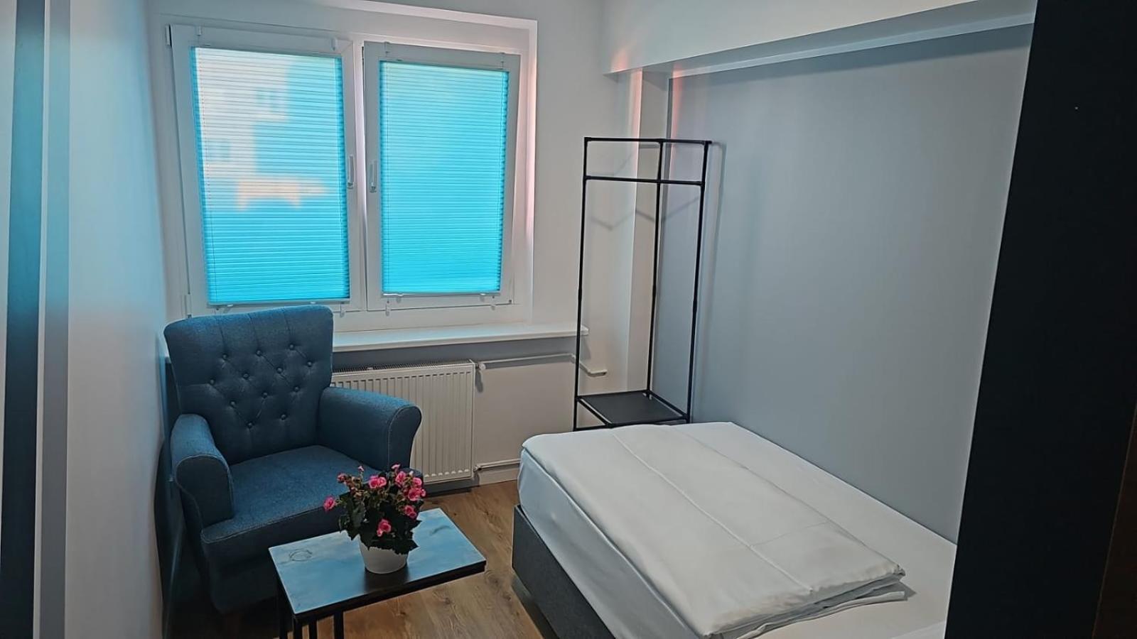 Single Room with Bathroom,1620320927:JPEG