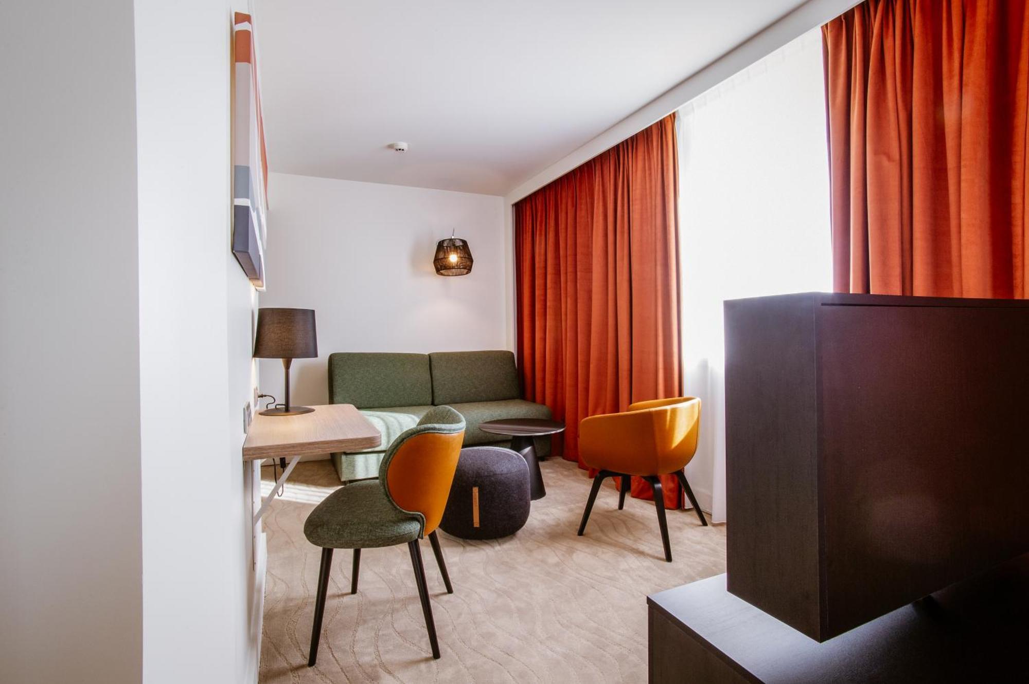 Suite mit Doppelbett und Doppelschlafsofa