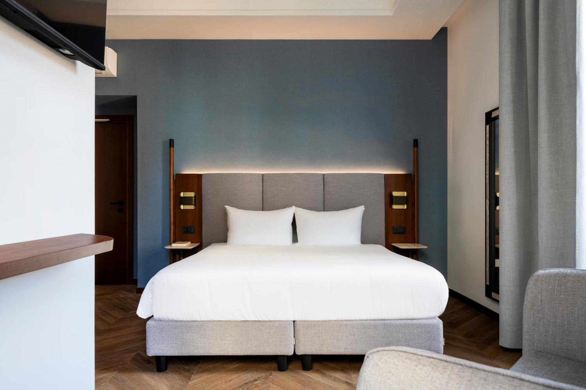 Deluxe Zimmer mit Kingsize-Bett