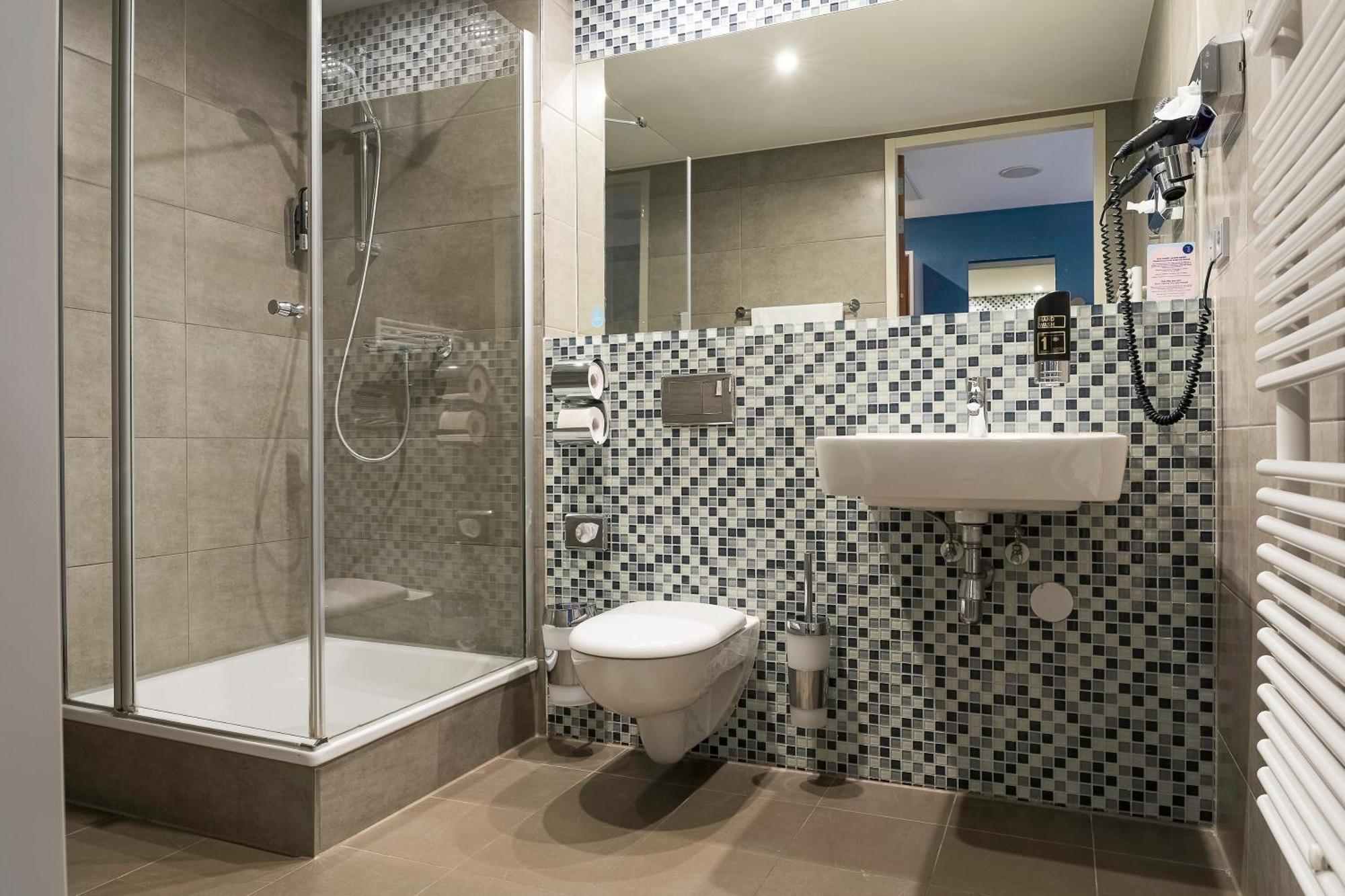 Dreibettzimmer