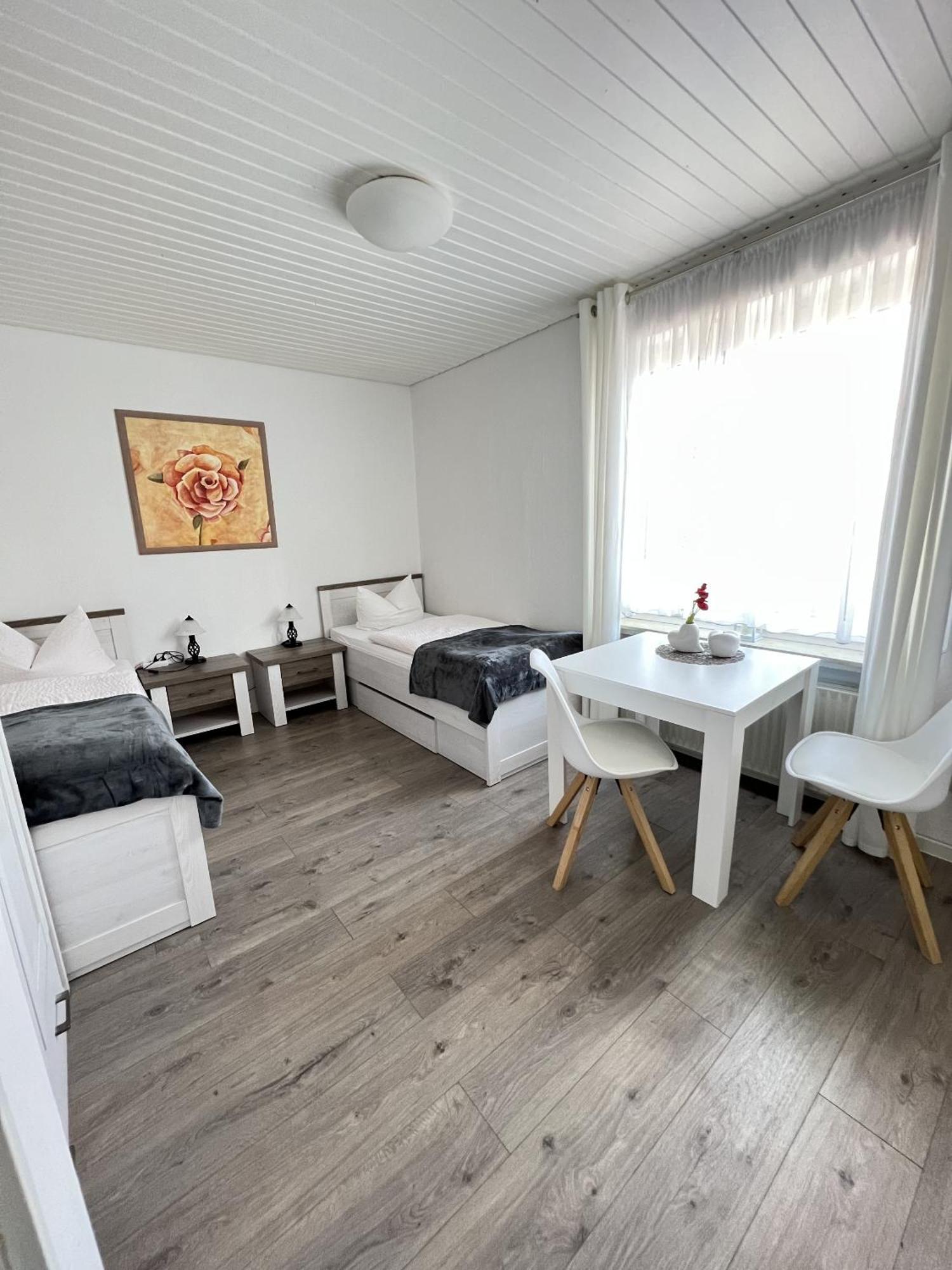 Economy Zweibettzimmer