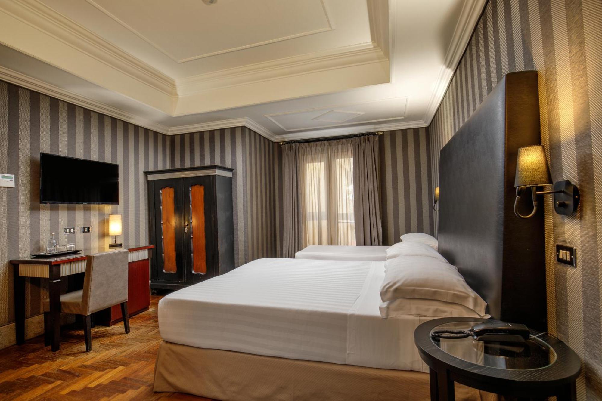 Deluxe Dreibettzimmer