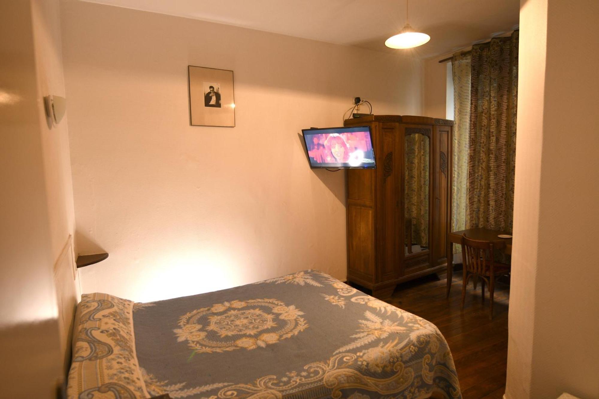 Double Room with Shared Bathroom and Shared Toilet
