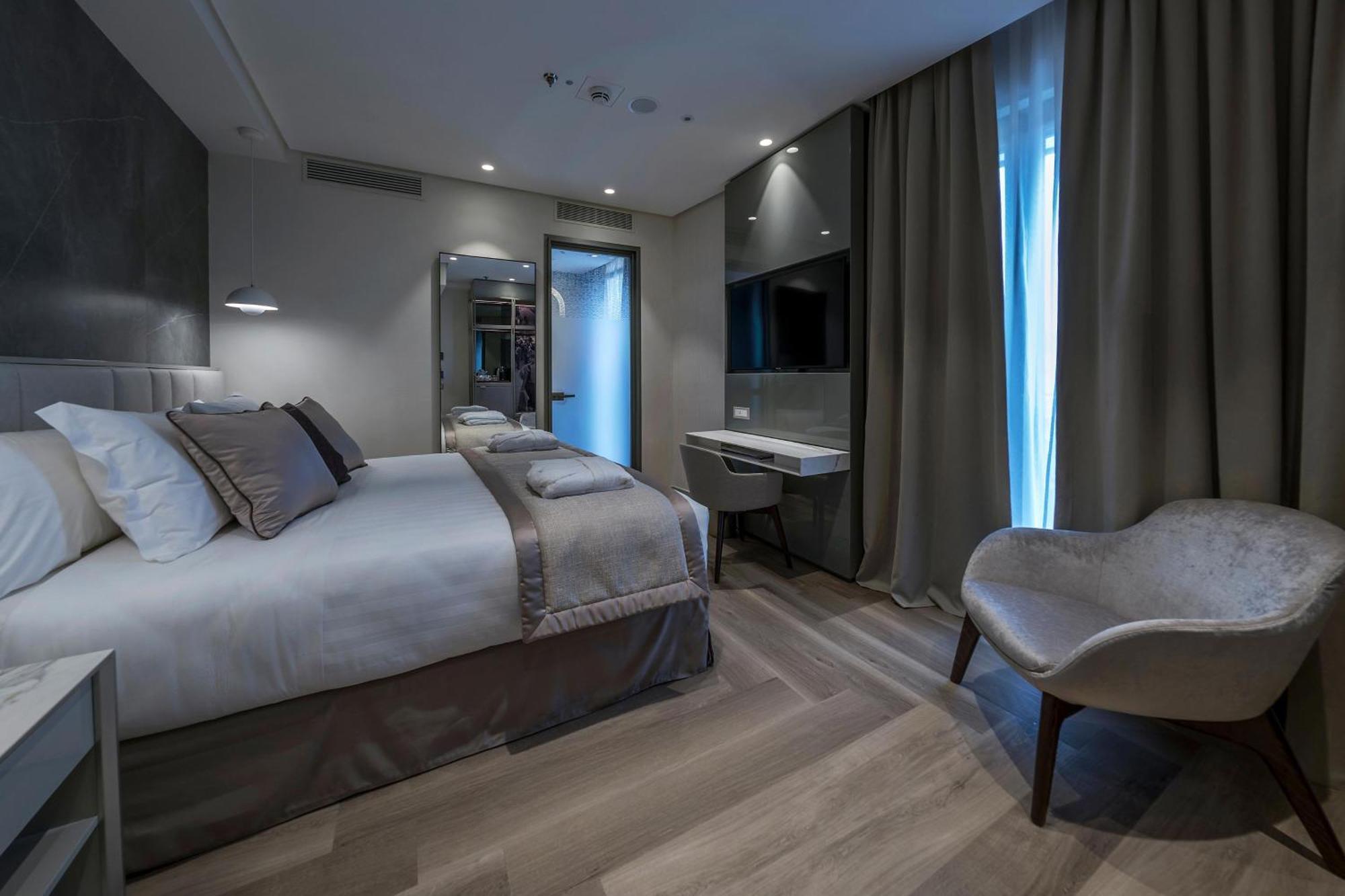 Superior Zimmer mit 1 Kingsize-Bett und Gartenblick