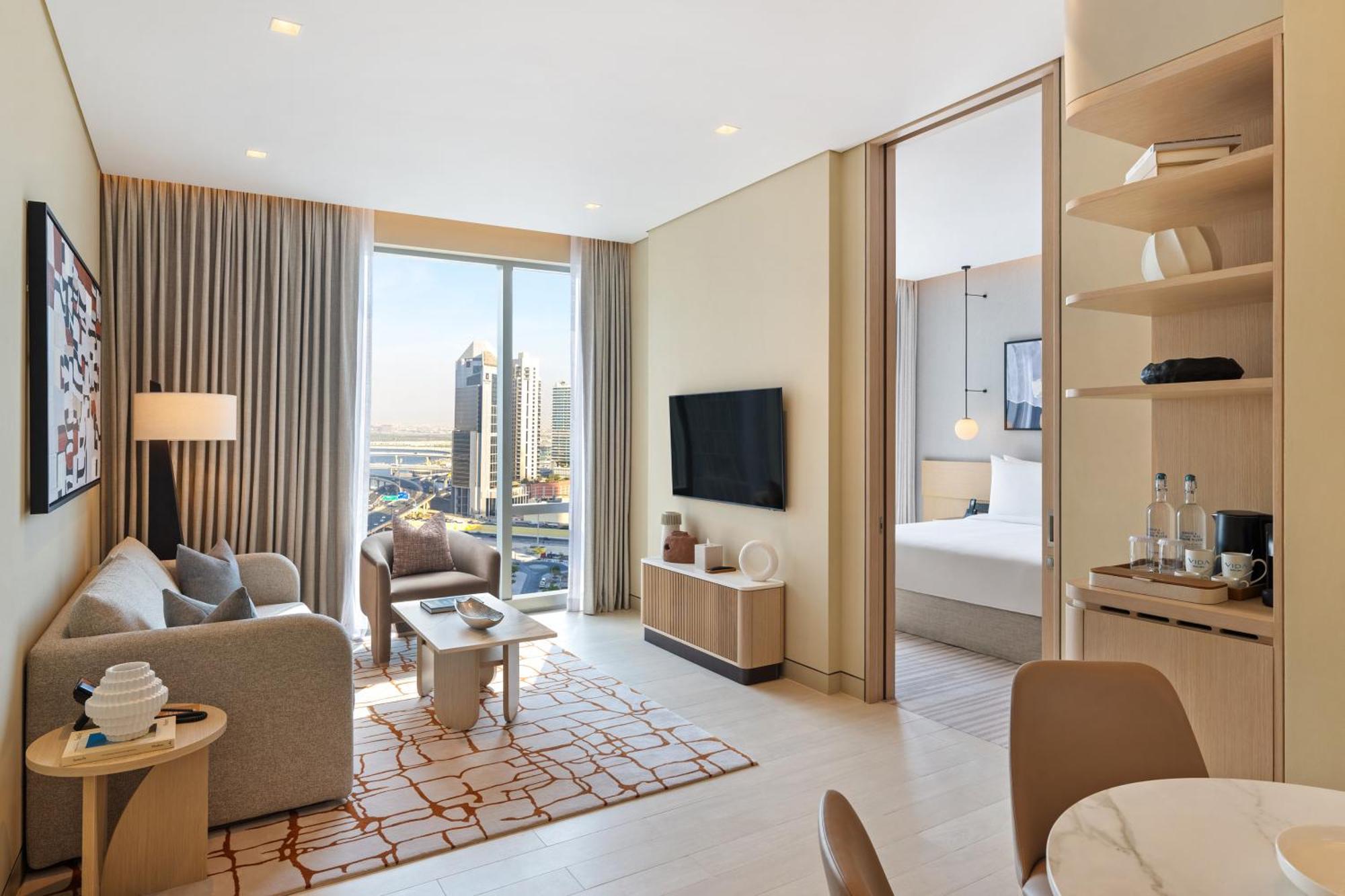 Premier Suite mit Blick auf die Stadt