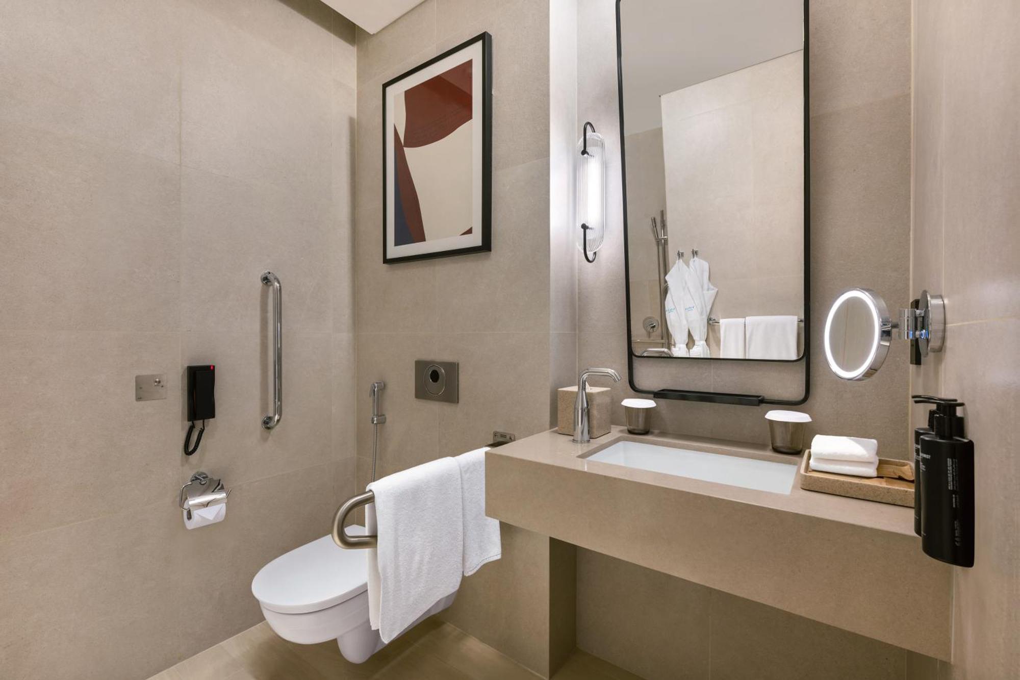 Deluxe Zweibettzimmer und Blick auf den Burj Khalifa