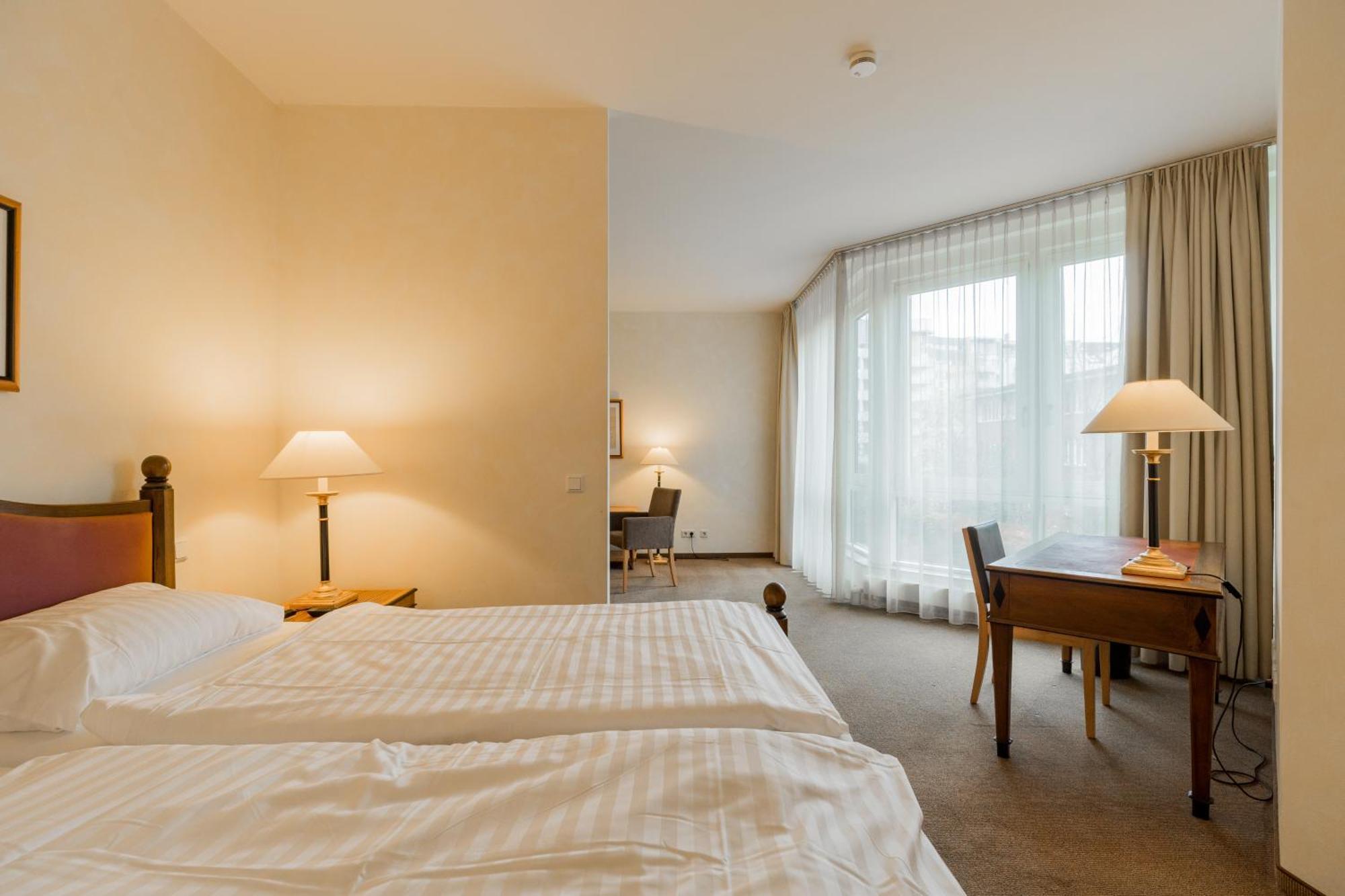 One-Bedroom Apartment,1639794944:JPEG