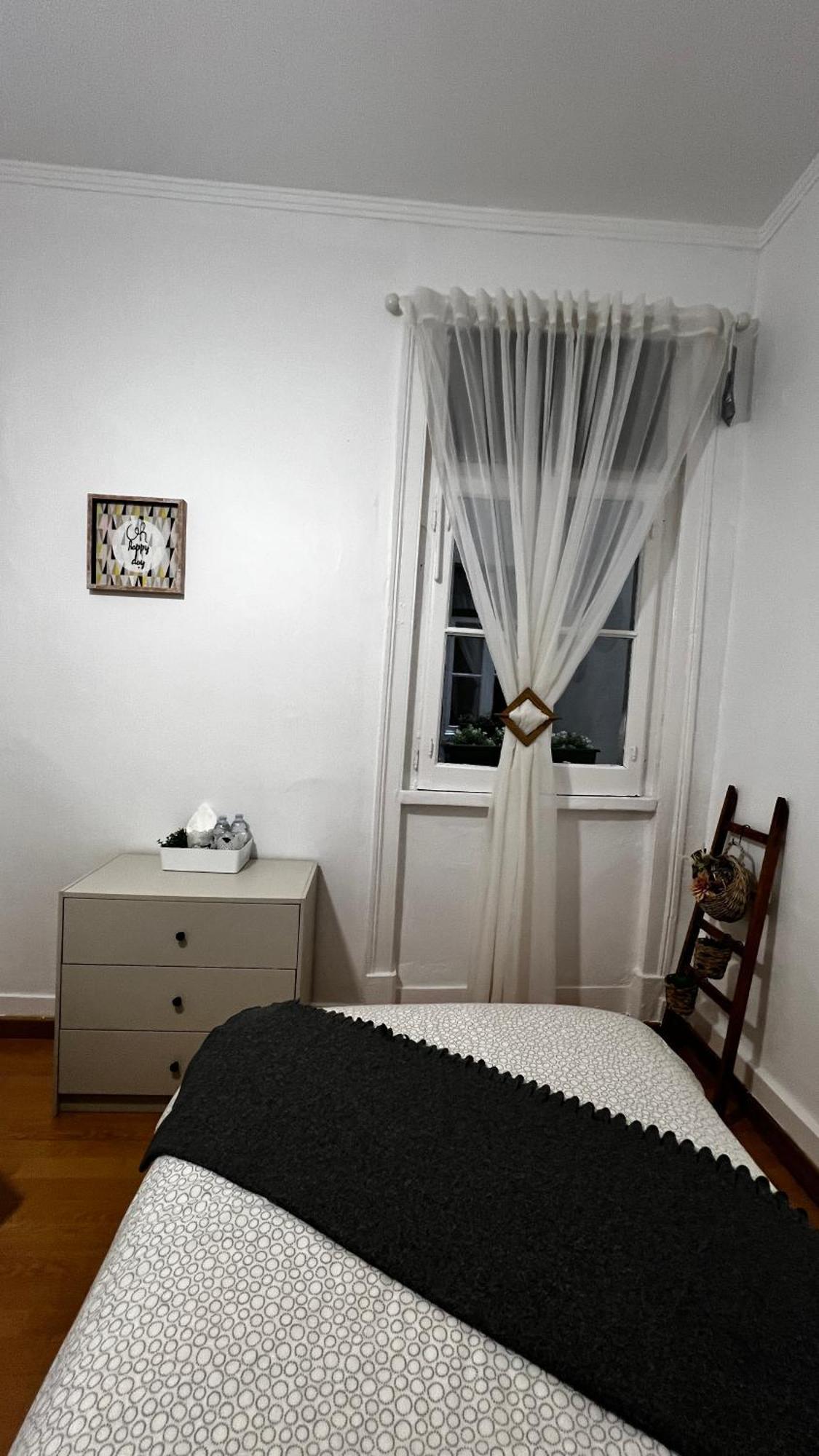 Doppel-/Zweibettzimmer mit Gemeinschaftsbad