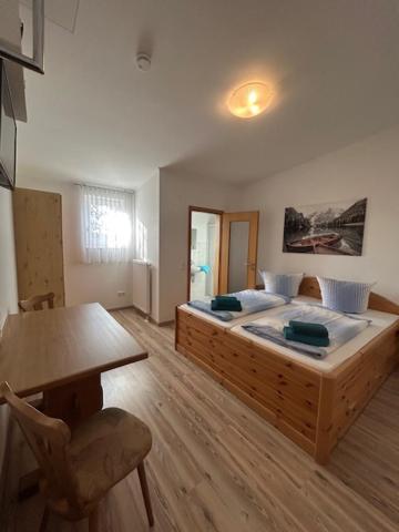 Double Room with Private Bathroom,1646111976:JPEG