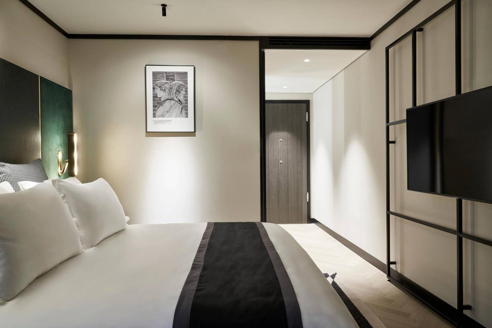 Standard Zimmer mit 1 Kingsize-Bett und eingeschränkter Aussicht