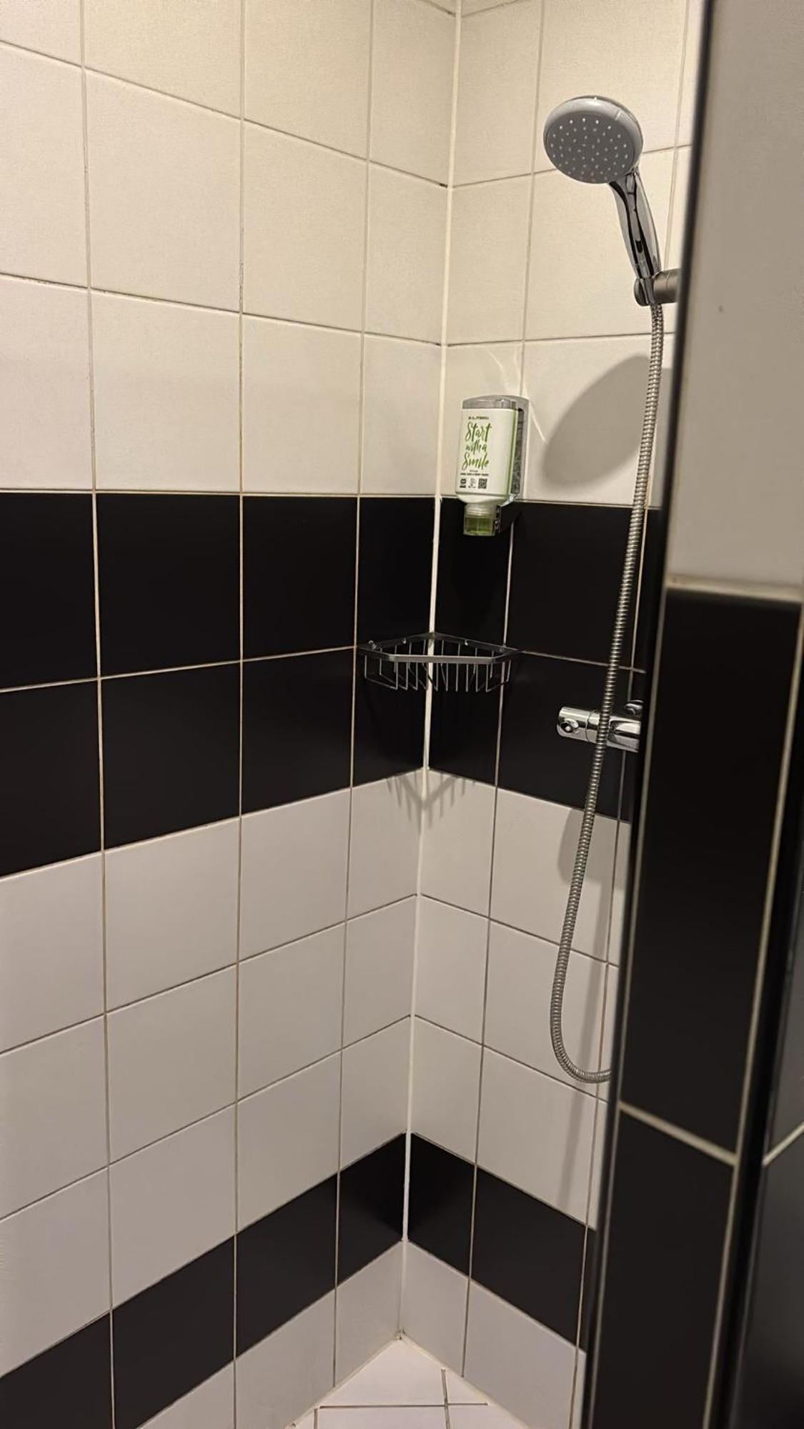 Doppelzimmer mit Gartenblick