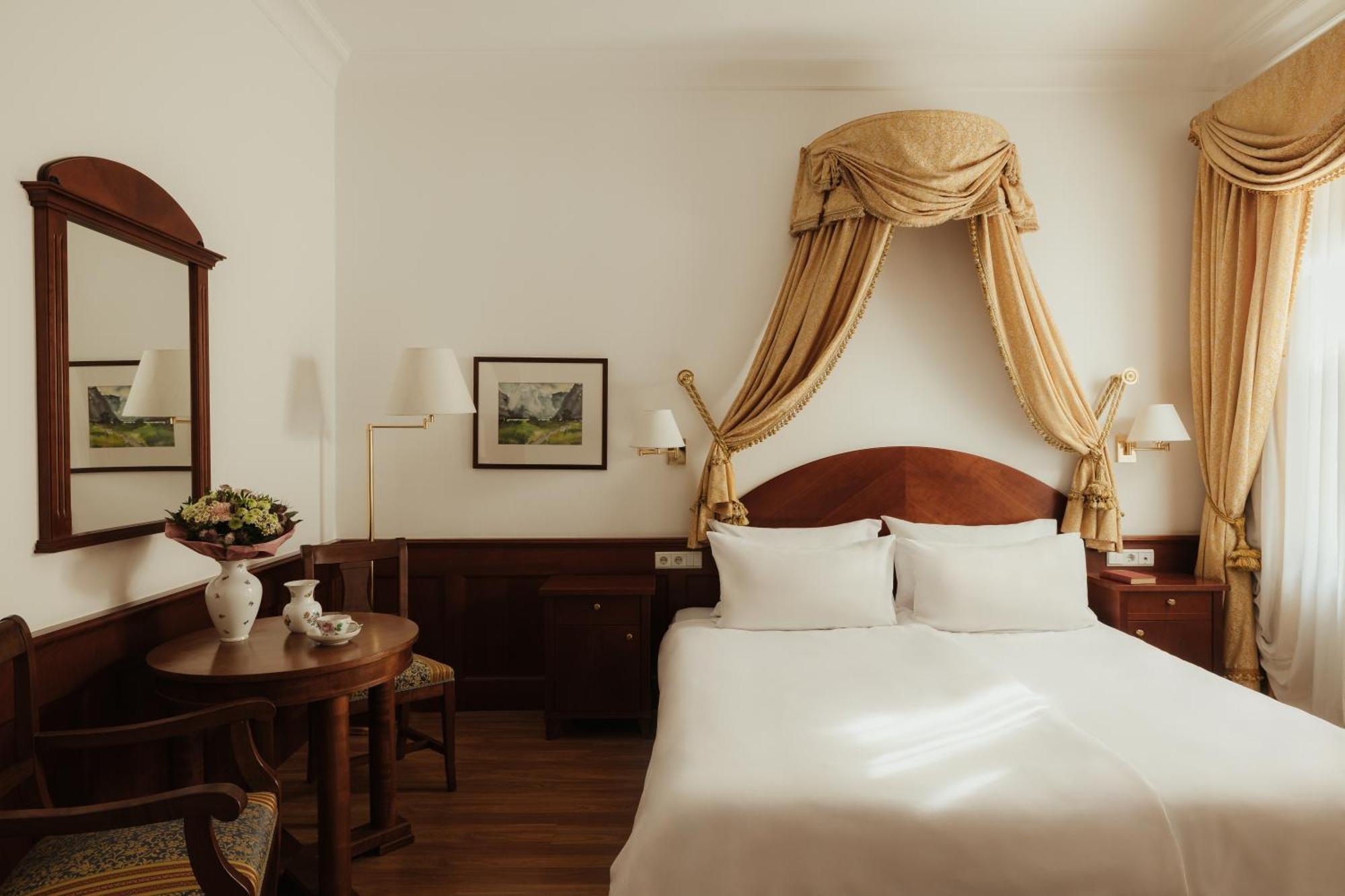 Vierbettzimmer