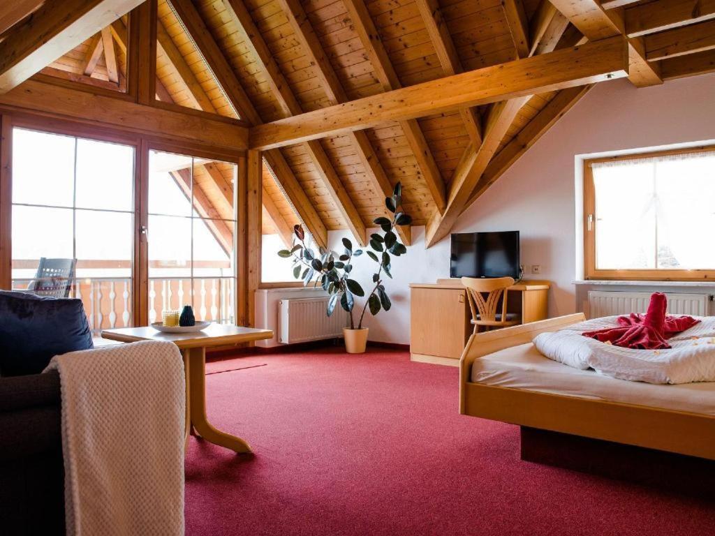 Doppelzimmer mit Balkon