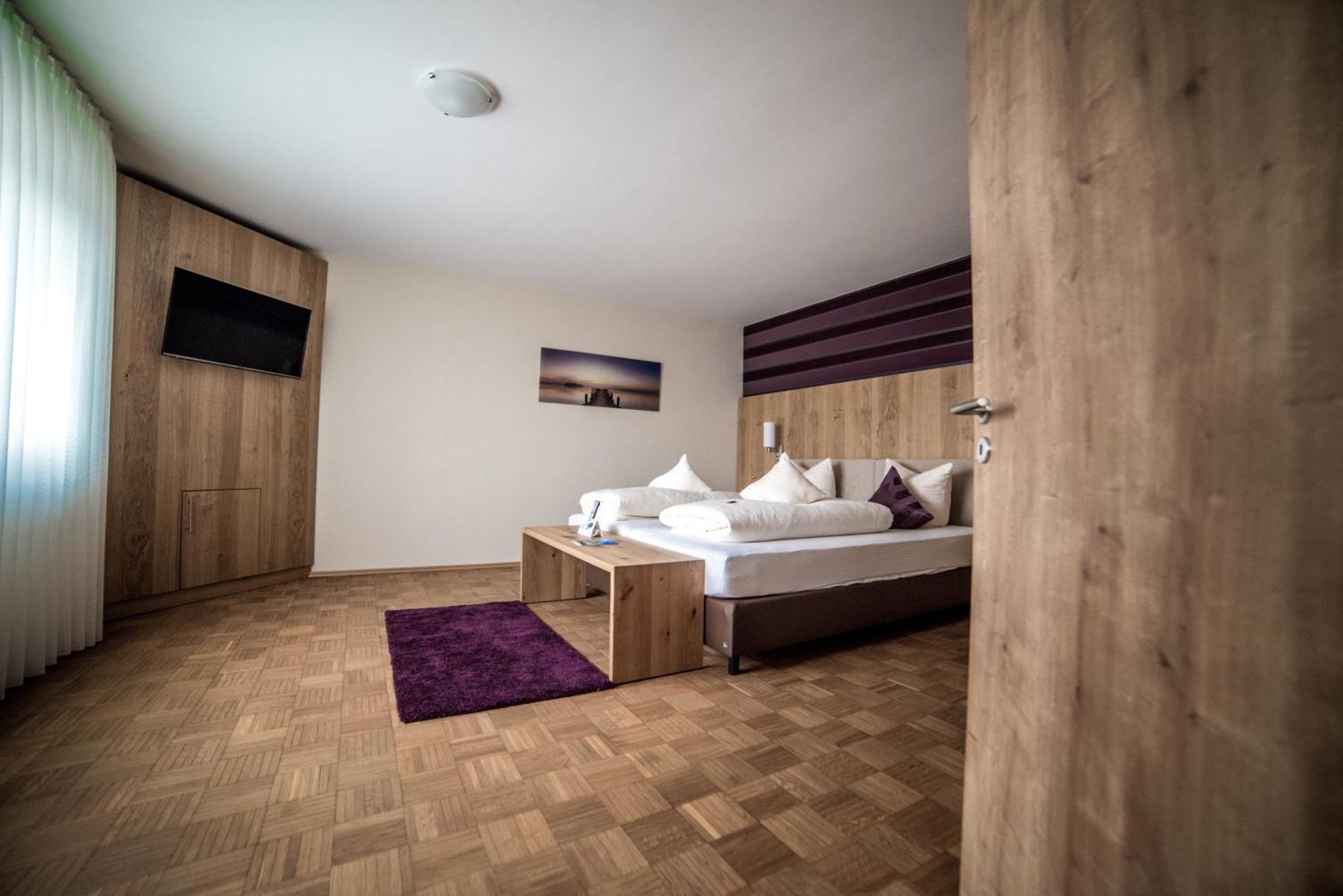 Economy Dreibettzimmer – im Gasthof