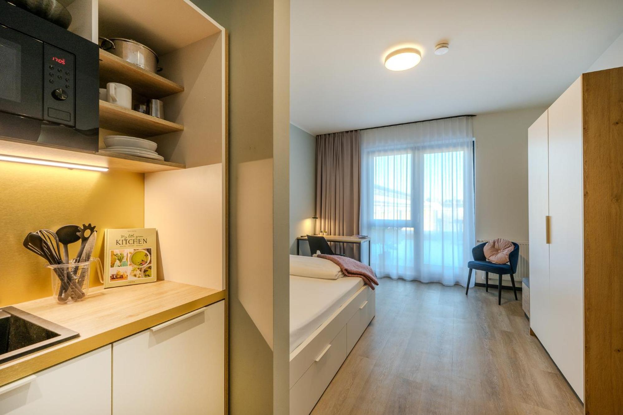 Superior Apartment mit Balkon