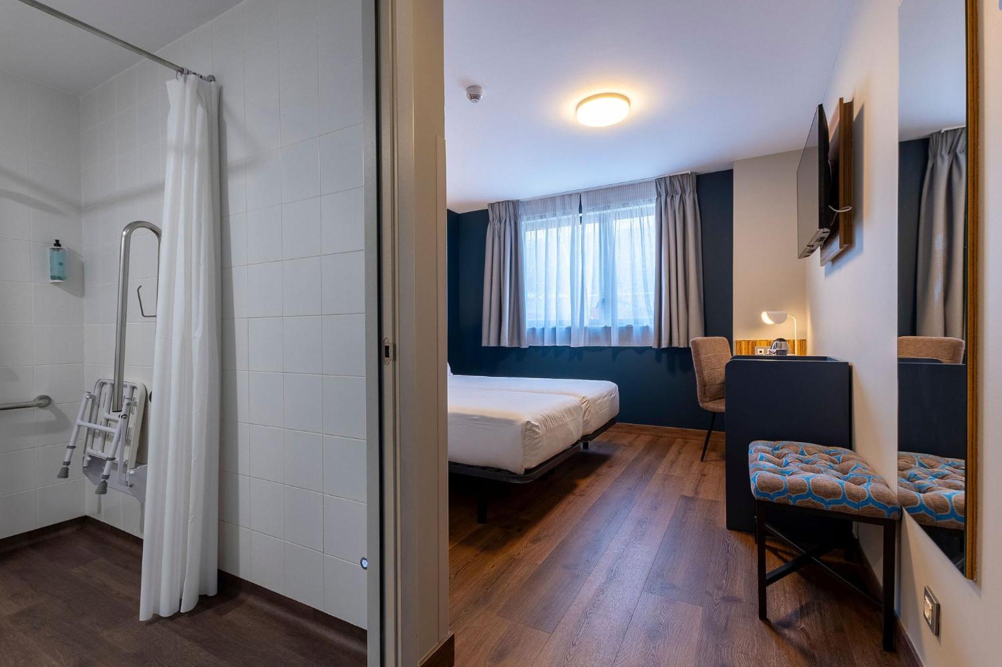 Doppel-/Zweibettzimmer - barrierefrei