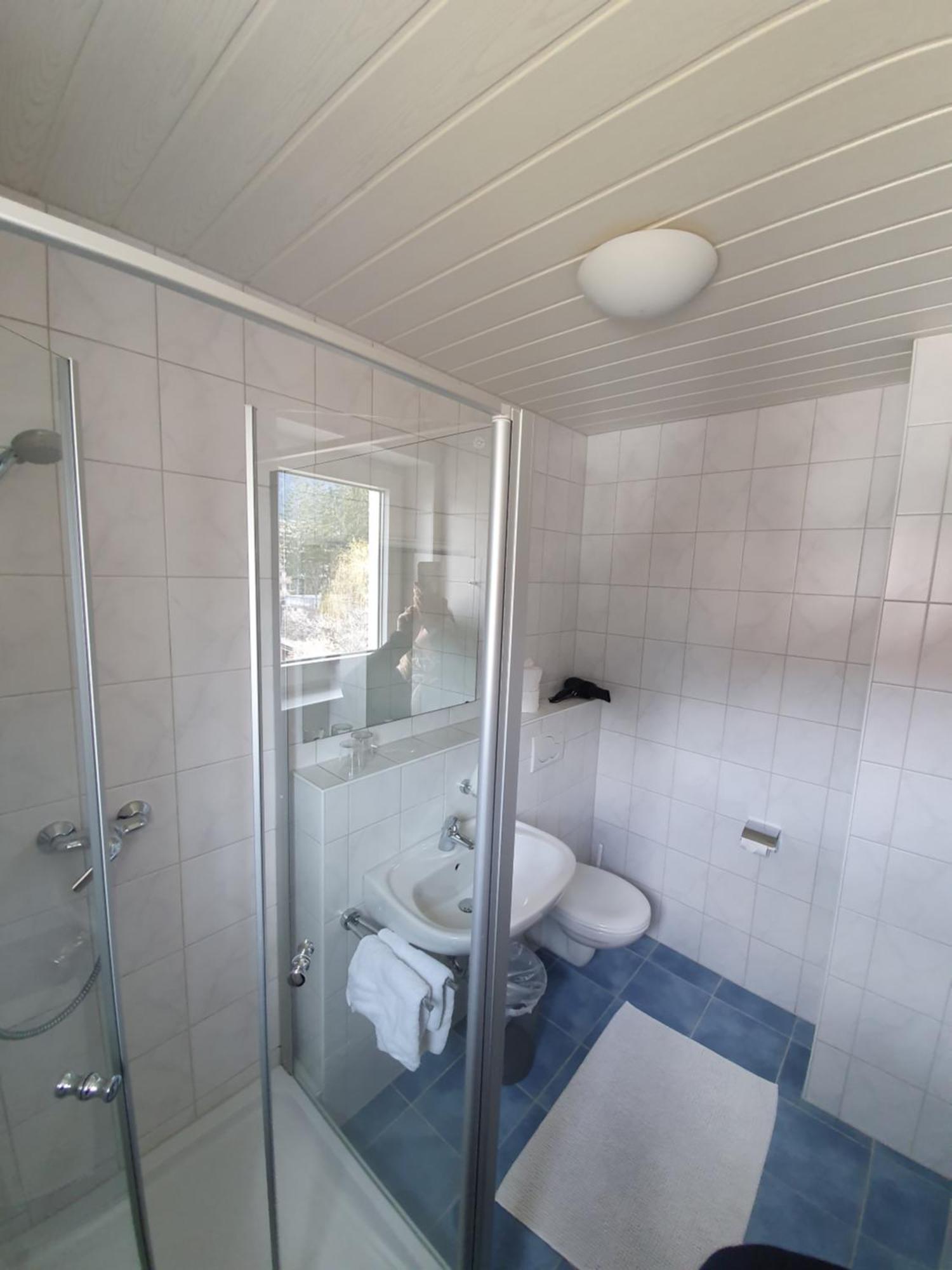 Doppelzimmer mit Balkon