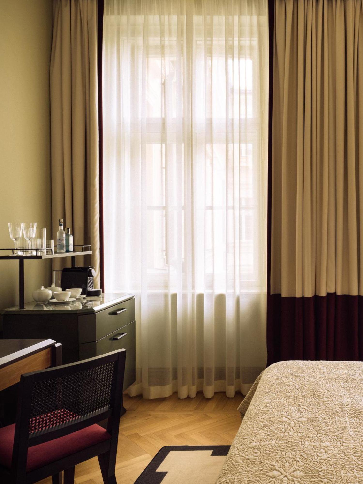 Deluxe Doppel-/Zweibettzimmer
