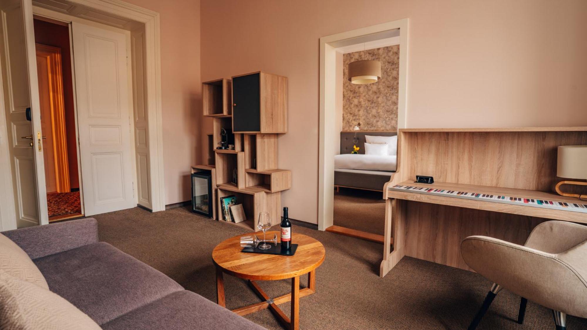 Junior Suite