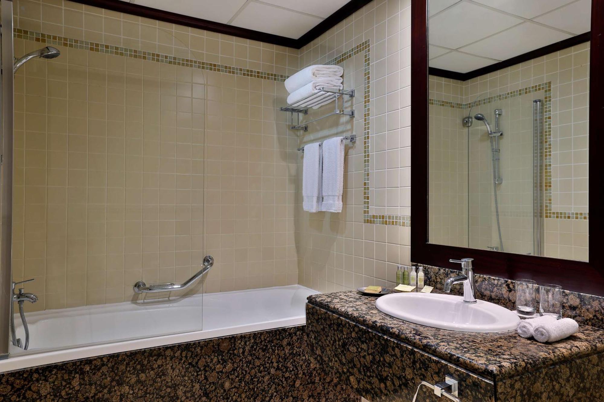 Four-Bedroom Family Suite with Balcony,1657156416:JPEG