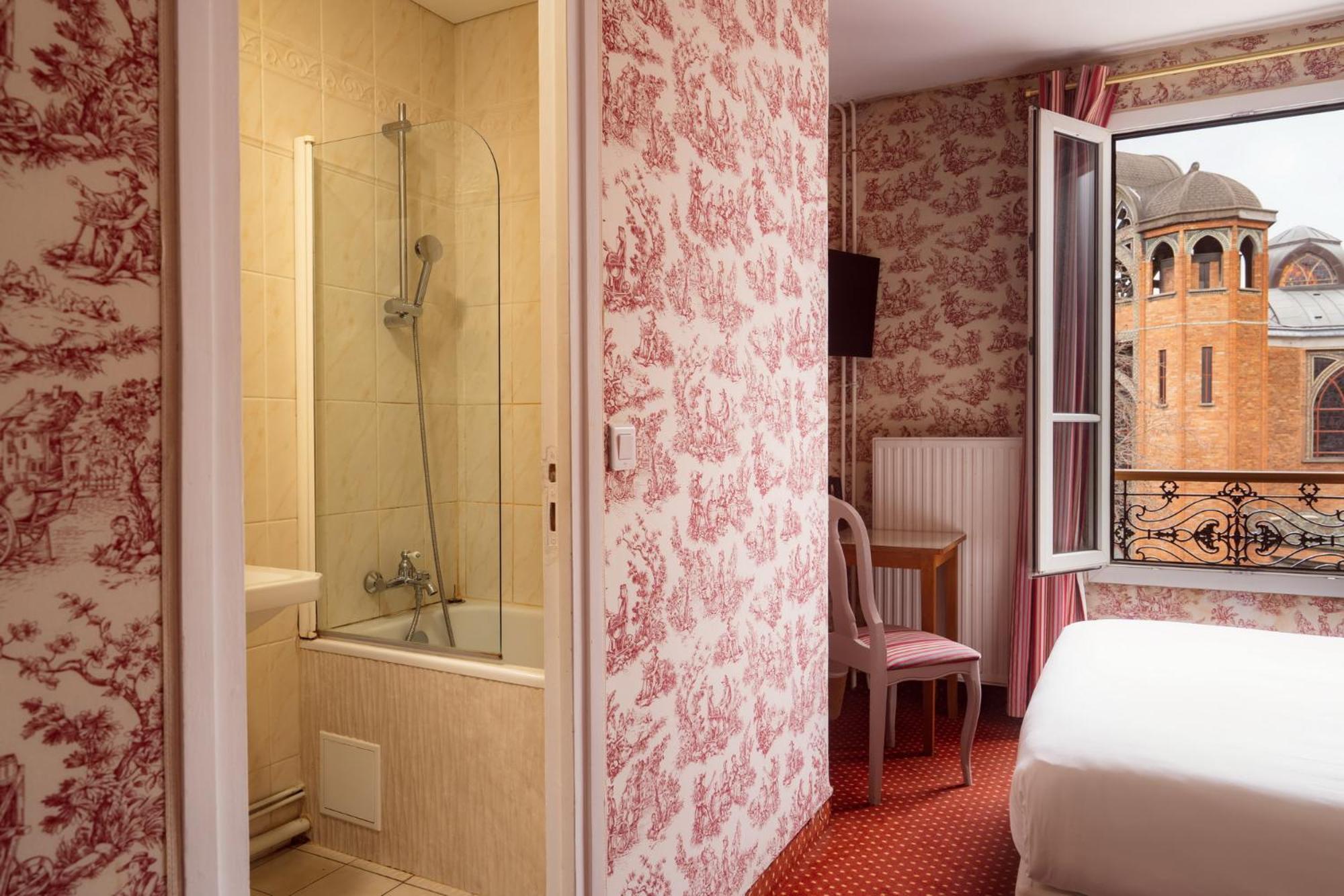 Deluxe Doppel-/Zweibettzimmer mit seitlichem Blick den Eiffelturm oder das Sacré Coeur