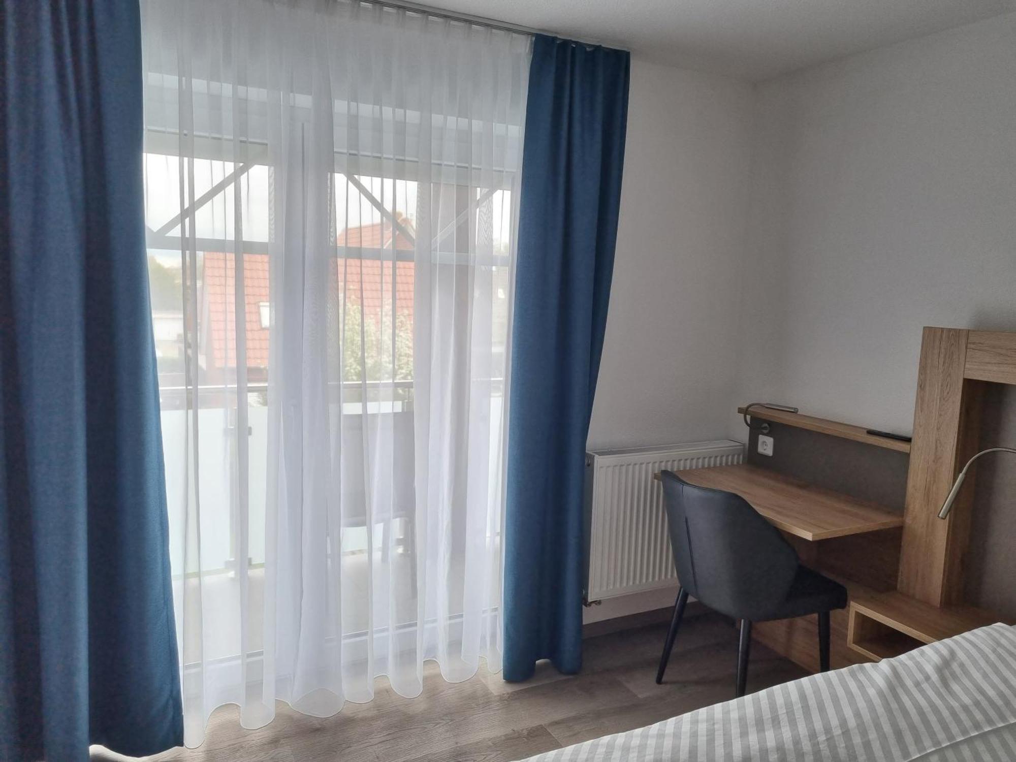 Doppelzimmer mit Balkon