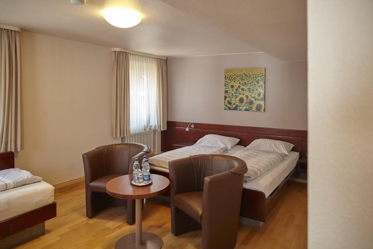 Dreibettzimmer
