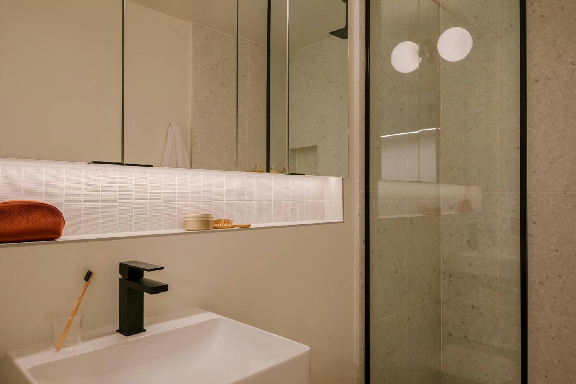 Two-Bedroom Deluxe Apartment with Roll-In Shower - Mobility Accessible/Non-Smoking